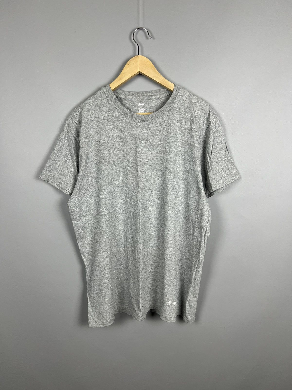 Stussy (XL) Basics Stussy Tee Mini Logo t-shirt Size US XL / EU 56 / 4 - 1 Thumbnail