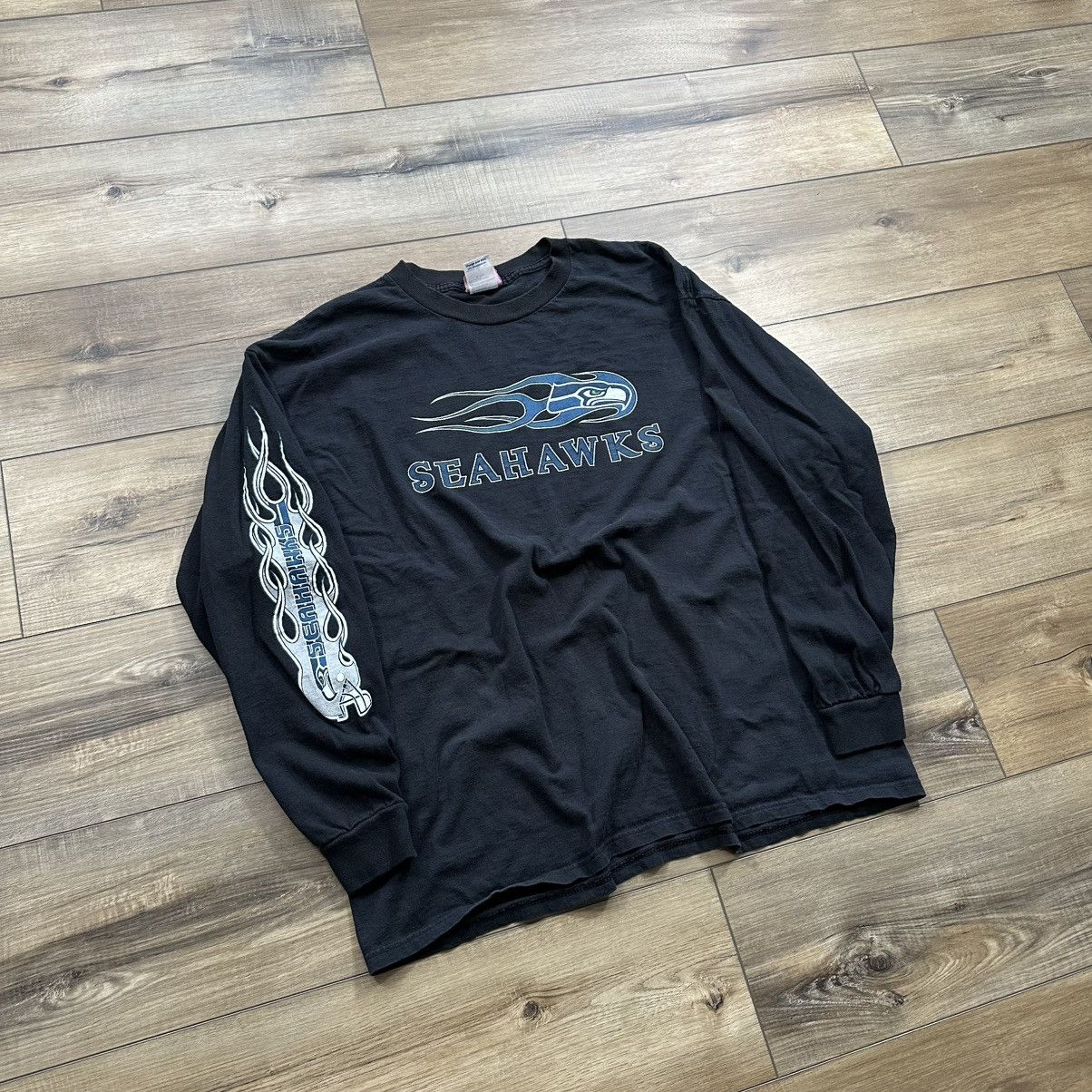 NFL Vintage 2000s Y2K Seattle Seahawks NFL Flame Hit Tee Size US XXL / EU 58 / 5 - 2 Thumbnail
