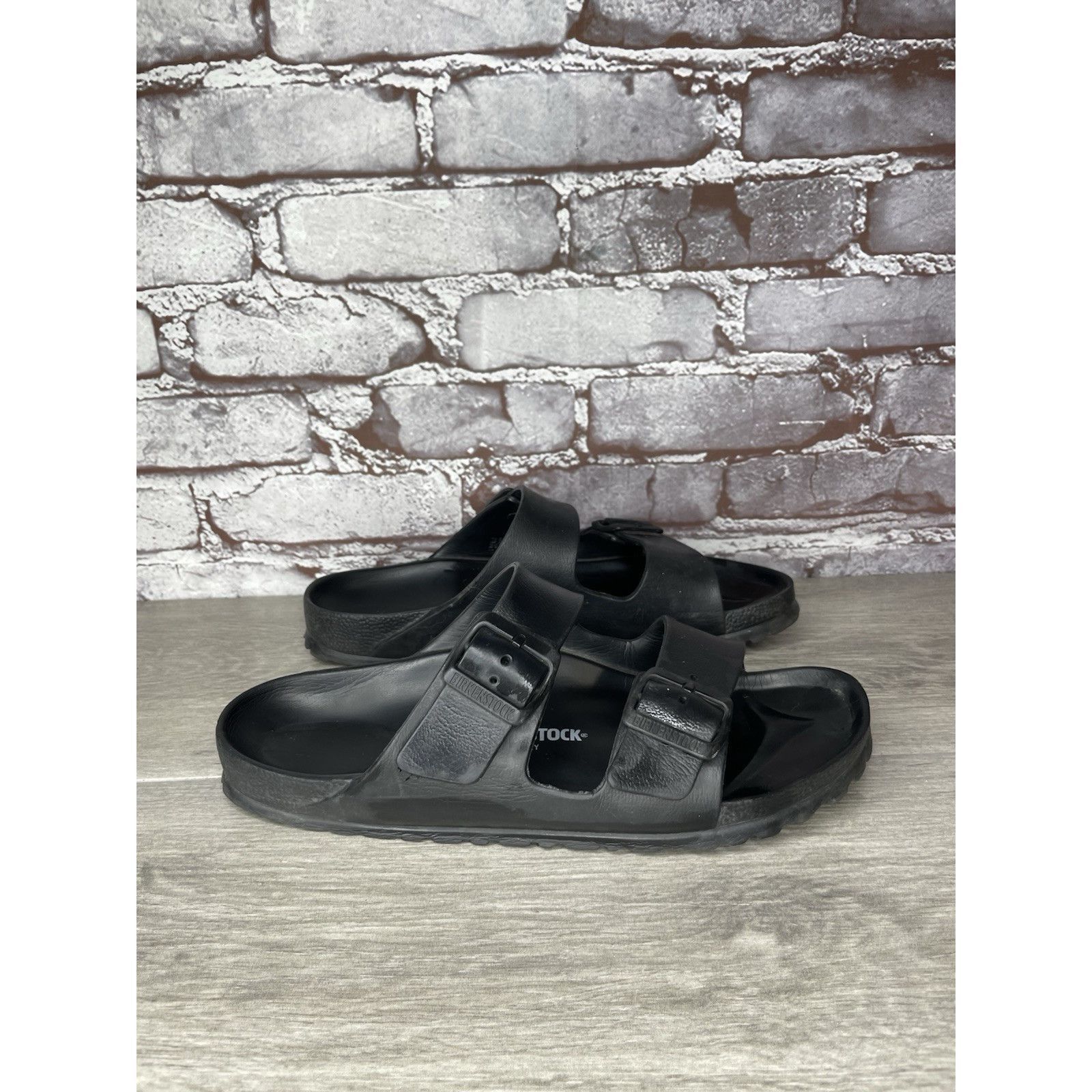 Birkenstock Birkenstock Arizona Essentials EVA Black Foam Slides Sandals Size US 7.5 / IT 37.5 - 19 Thumbnail