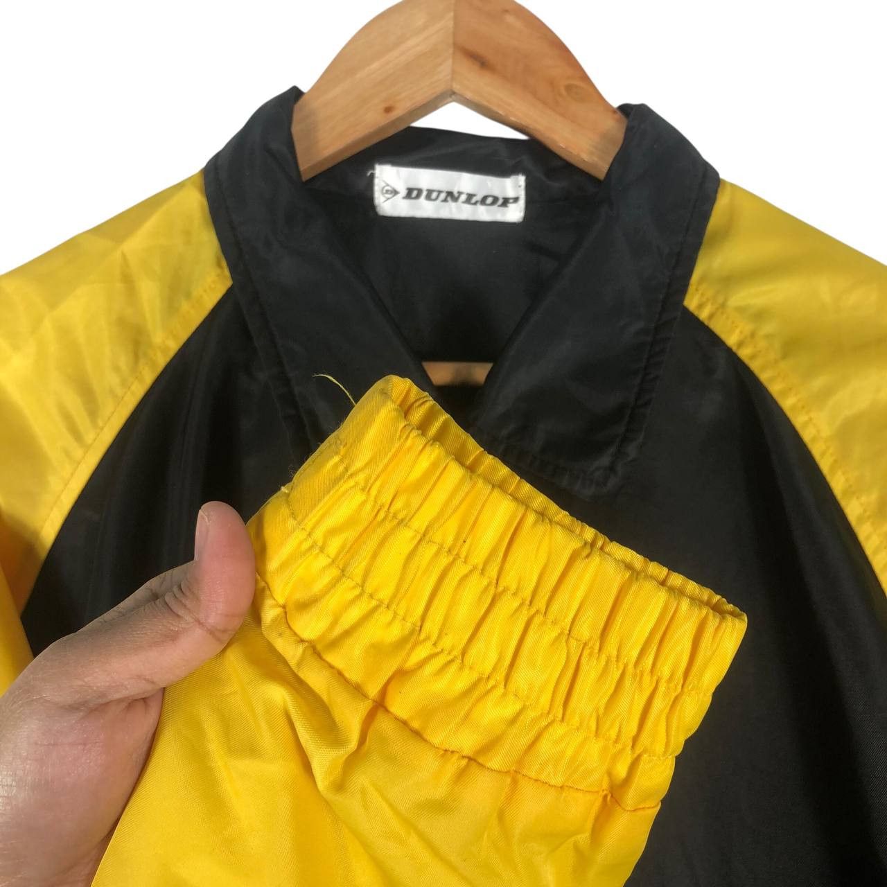 Dunlop Vintage Dunlop windbreaker button jacket Size US M / EU 48-50 / 2 - 8 Thumbnail
