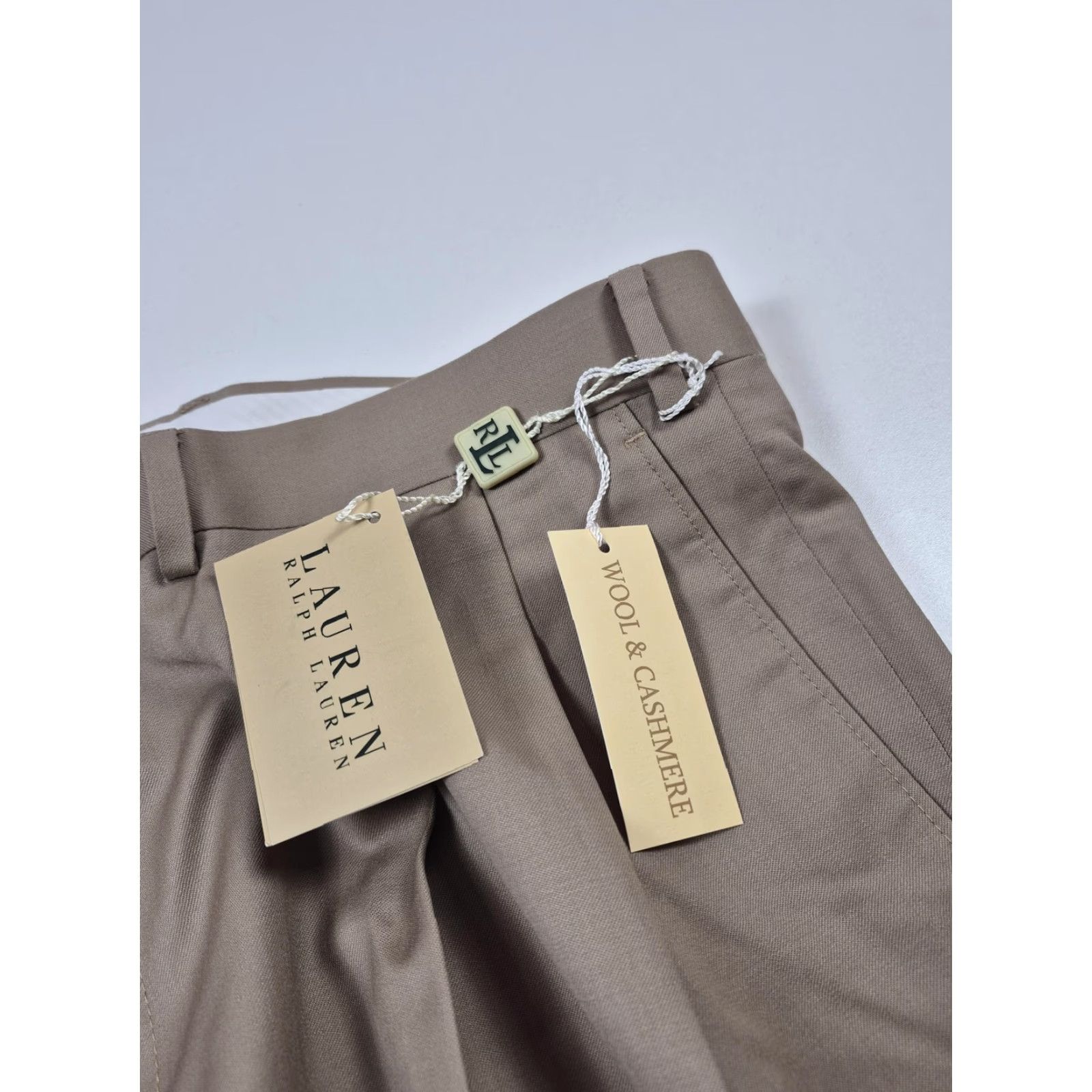 Ralph Lauren VINTAGE LAUREN RALPH LAUREN Pants Mens 40x36 Beige Wool Cashmere Pleated Dress Unhemmed Size US 40 / EU 56 - 5 Thumbnail