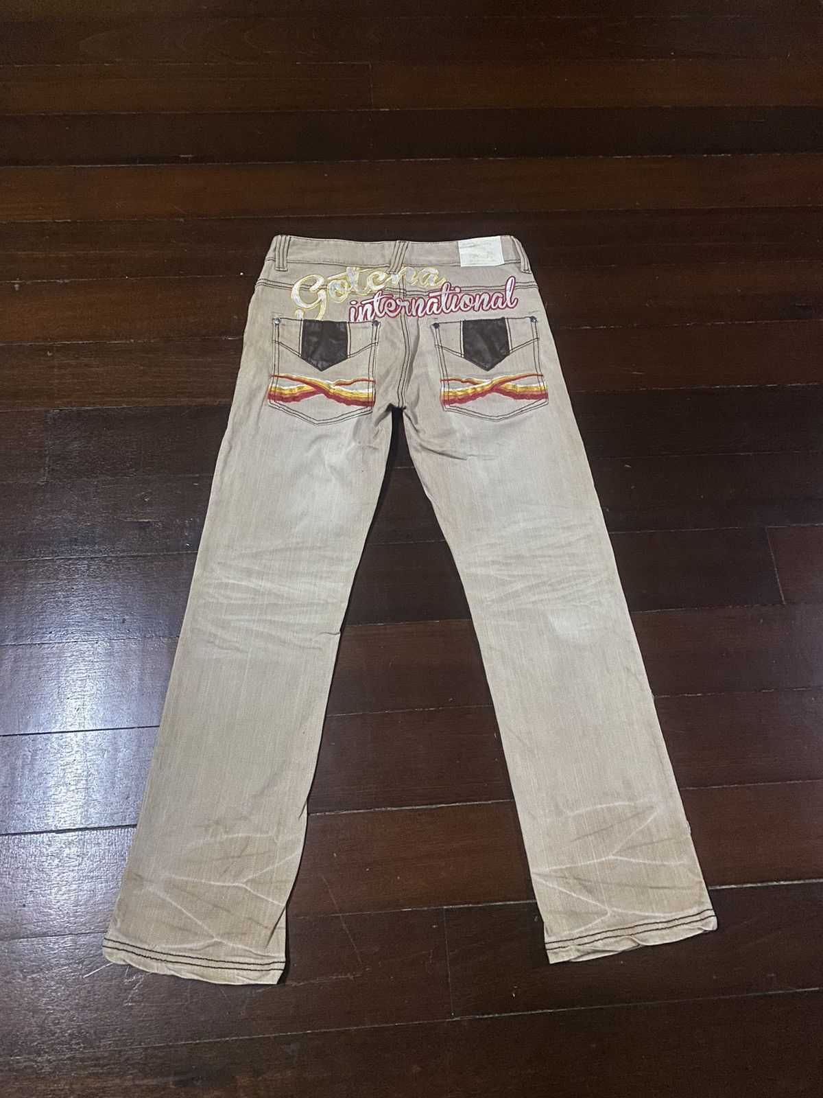 Gotcha FIRE 🔥 GOTCHA INTERNATIONAL EMBROIDERED BIG LOGO Size US 34 / EU 50 - 1 Thumbnail