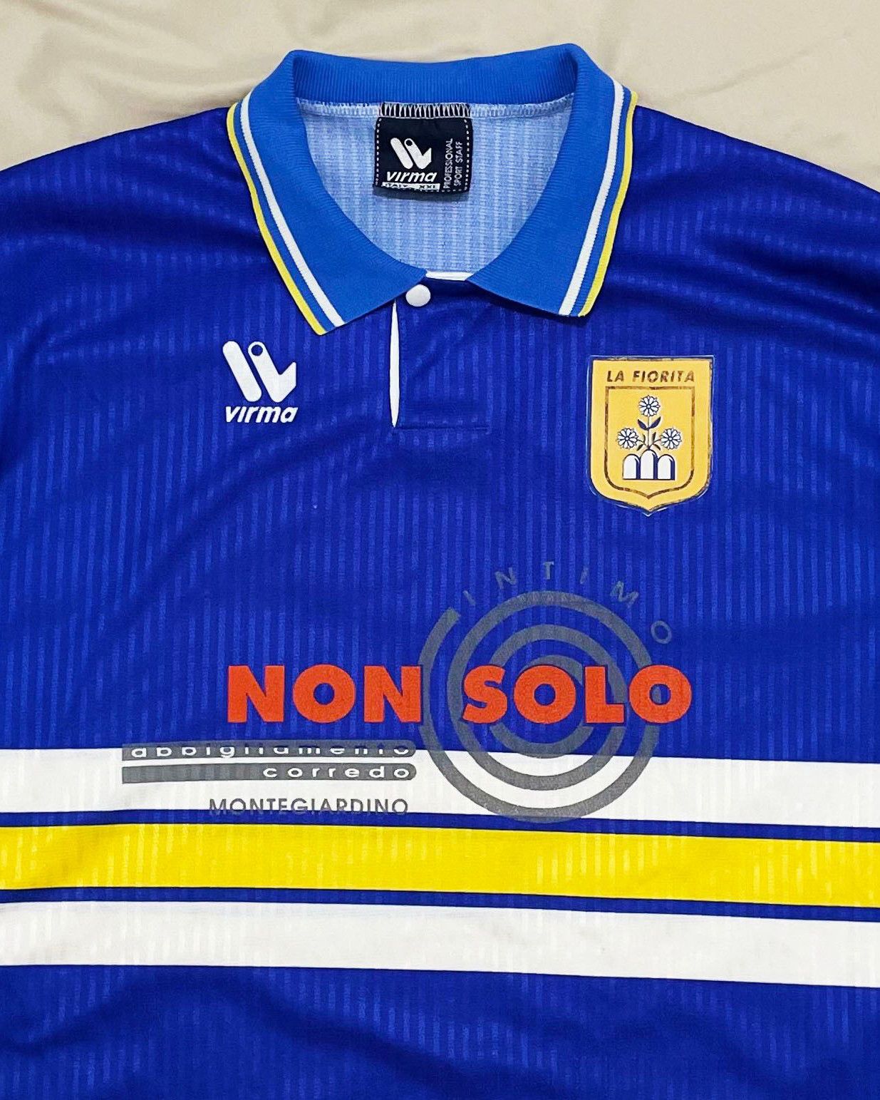 Other La Fiorita Home Kit 1994 1995 Long Sleeve #11 Size US XXL / EU 58 / 5 - 3 Thumbnail