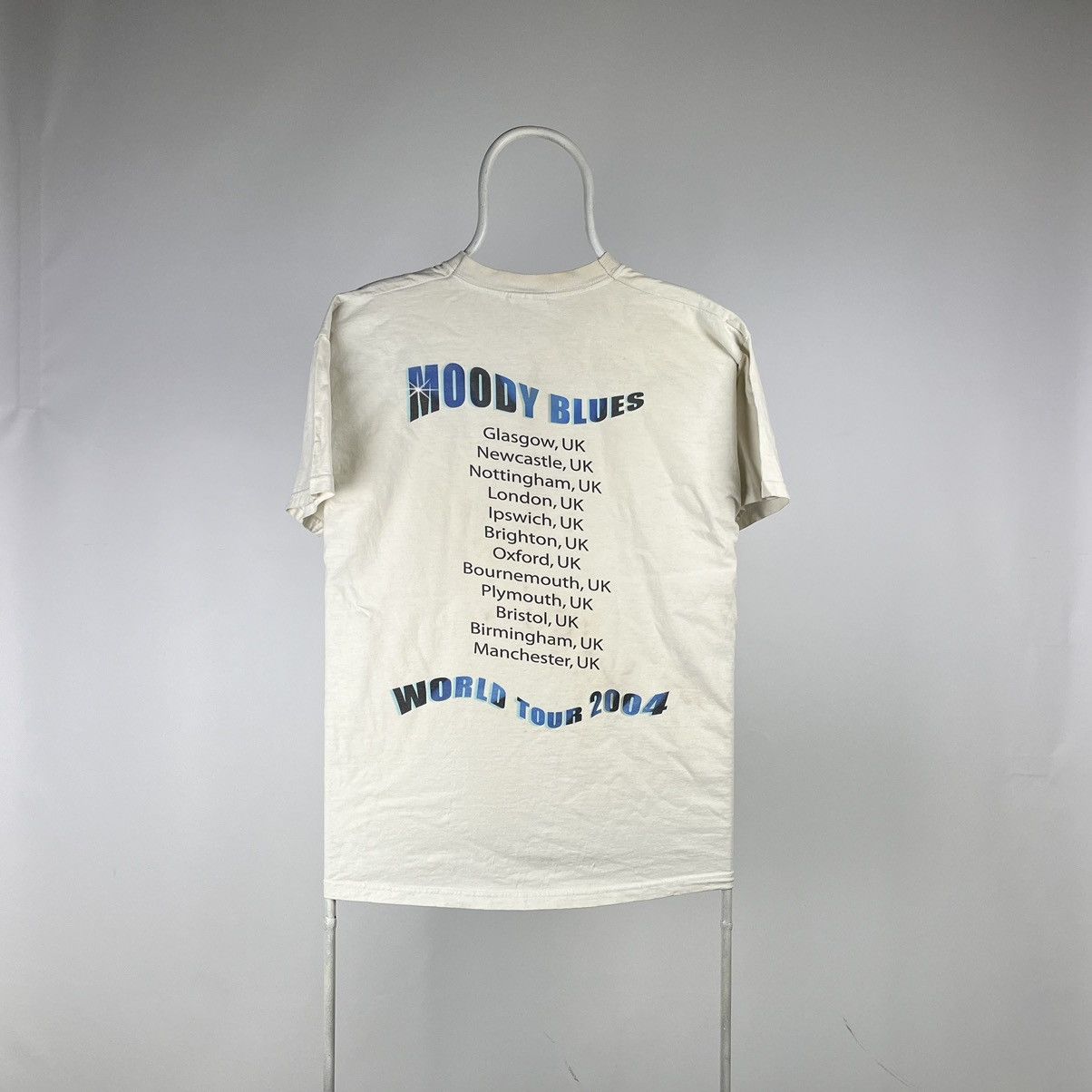 Band Tees Vintage the moody blues Tshirt 2004 tour tee Size US M / EU 48-50 / 2 - 2 Thumbnail