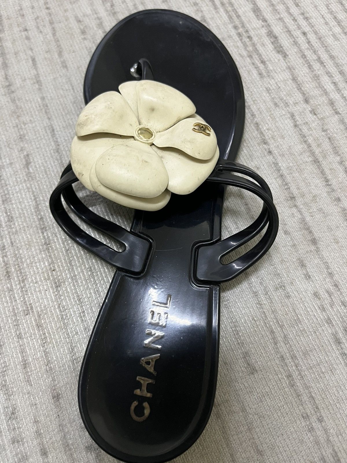 Chanel Chanel camellia sandals Size US 6 / IT 36 - 3 Thumbnail