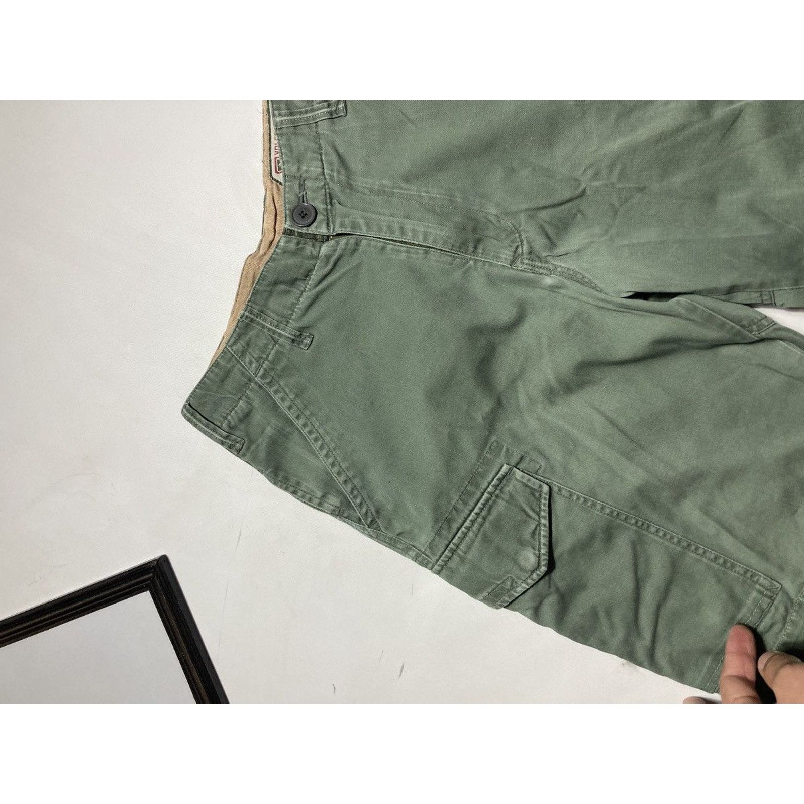 Volcom Vintage Volcom Olive shorts cargo y2k Size US 28 / EU 44 - 2 Thumbnail