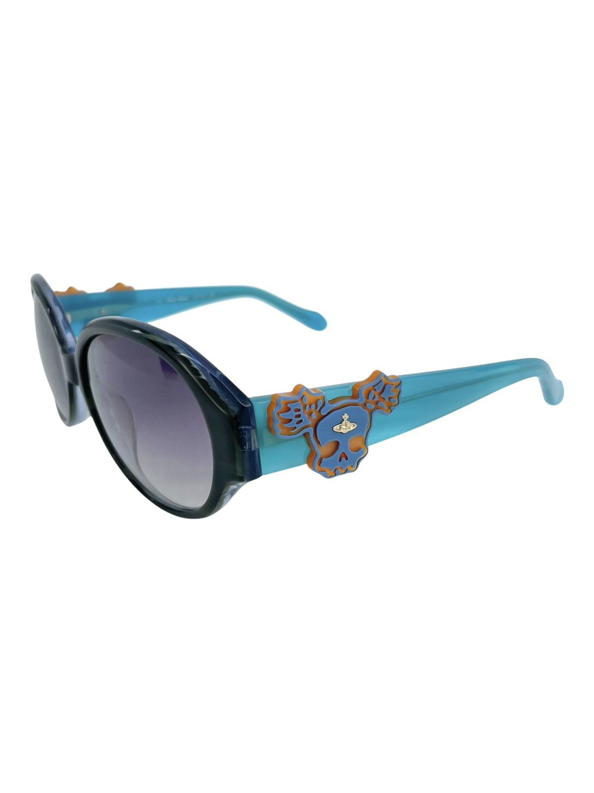 Hardware orb oval sunglasses in SILVER | Vivienne Westwood®
