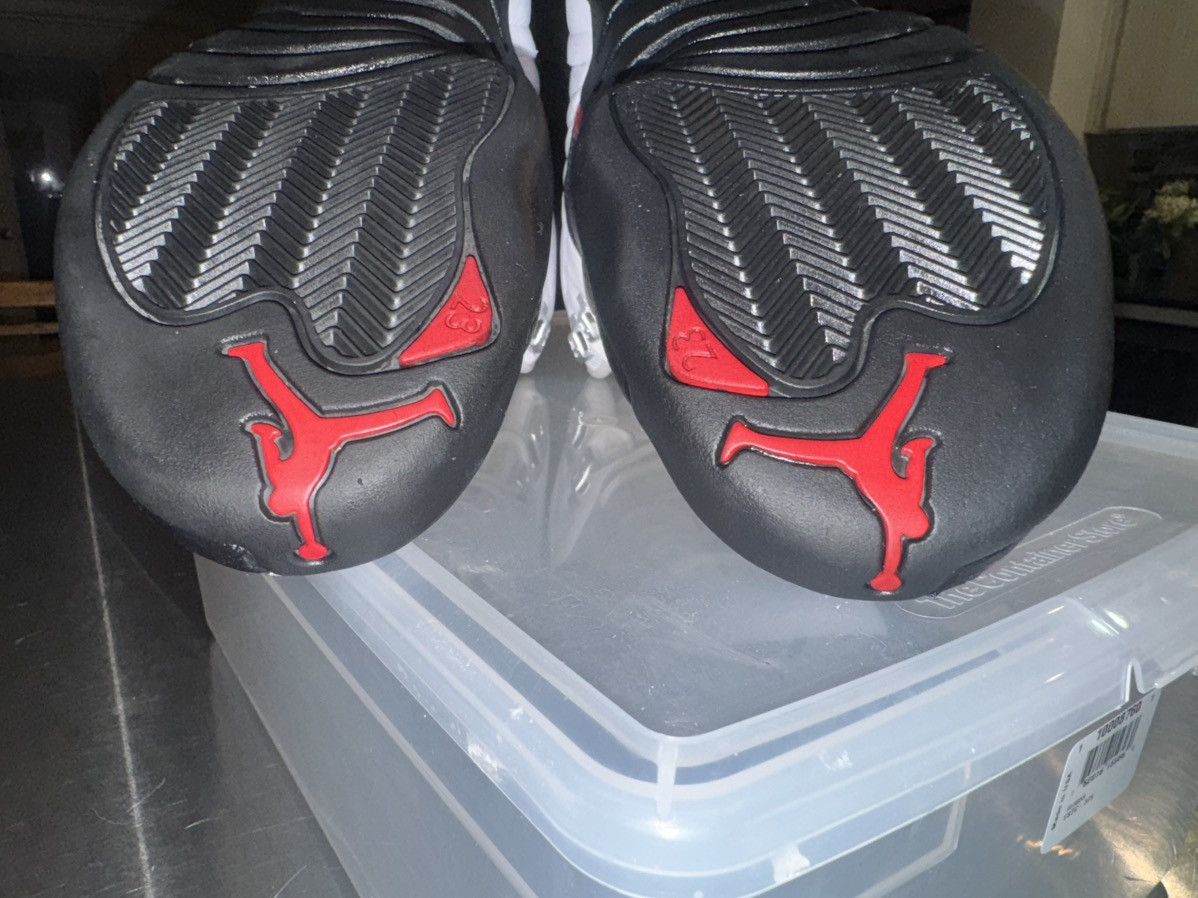 Jordan Brand Nike air jordan Retro 12 Taxi Flip mens size 11 sneakers Size US 11 / EU 44 - 6 Thumbnail