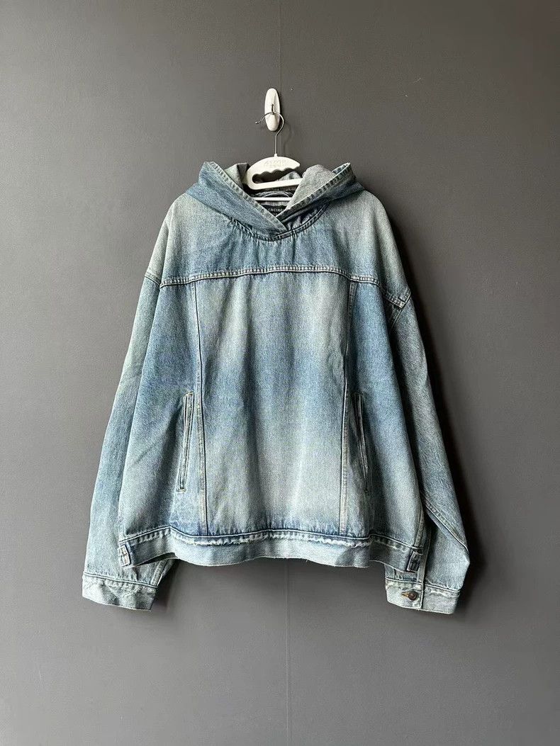 Balenciaga Balenciaga size 2 Hooded Denim Hoodie Size US S / EU 44-46 / 1 - 1 Thumbnail