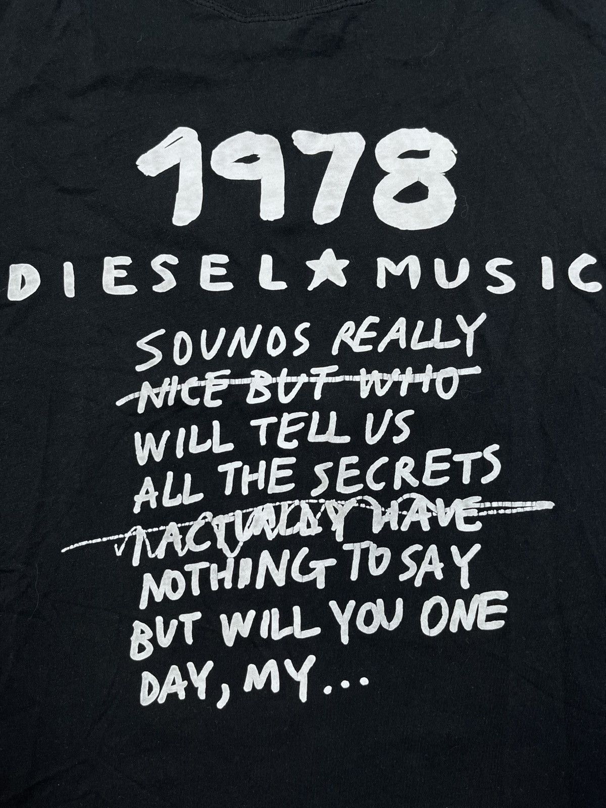 Diesel Vintage Diesel big logo streetwear tee size L Size US L / EU 52-54 / 3 - 2 Thumbnail