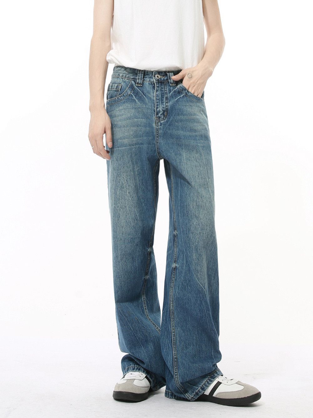 Japanese Brand Retro loose straight leg cat whisker jeans Size US 32 / EU 48 - 1 Thumbnail