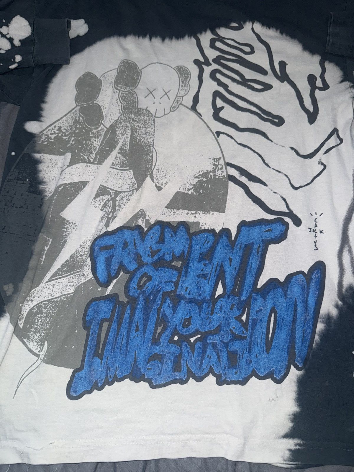 Fragment Design × Kaws × Travis Scott Kaws x Travis Scott x Fragment Design Longsleeve Tshirt Size US L / EU 52-54 / 3 - 4 Thumbnail