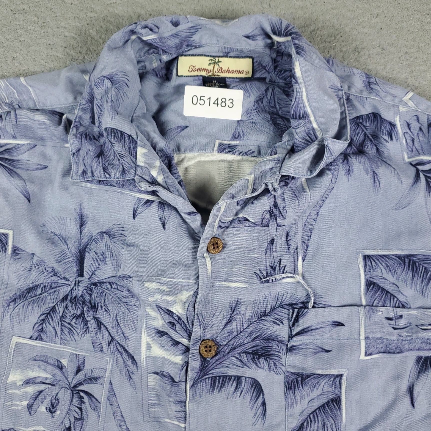 Tommy Bahama Tommy Bahama Shirt Mens Medium Blue Hawaiian Button Up Short Sleeve Size US M / EU 48-50 / 2 - 2 Thumbnail