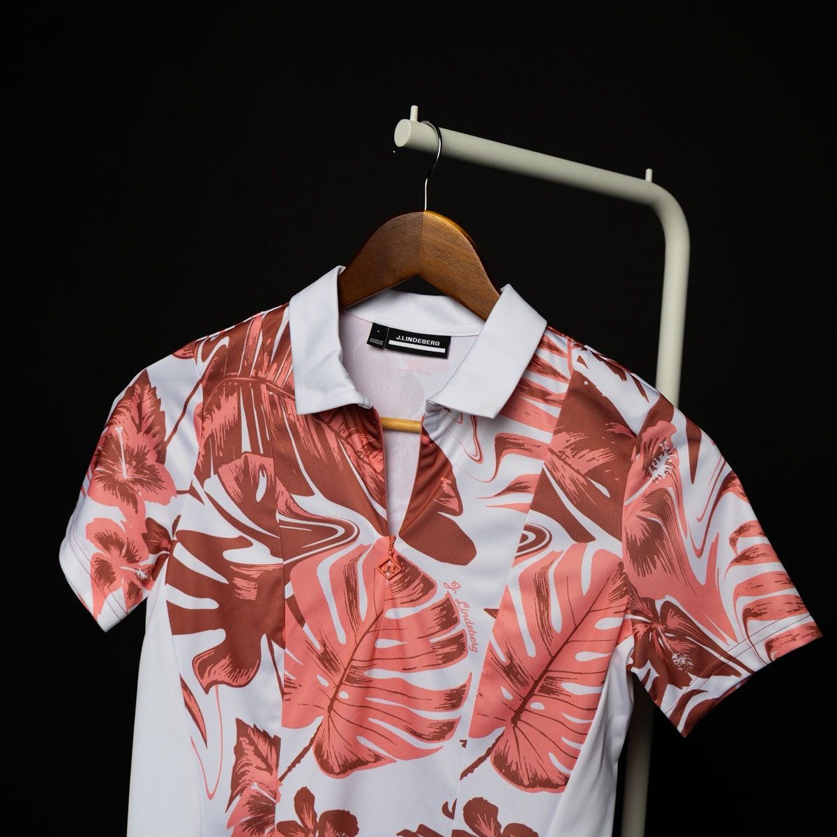 J.Lindeberg J.Lindeberg Womens Polo Shirt Floral Pink White Short Sleeve Size S / US 4 / IT 40 - 2 Thumbnail