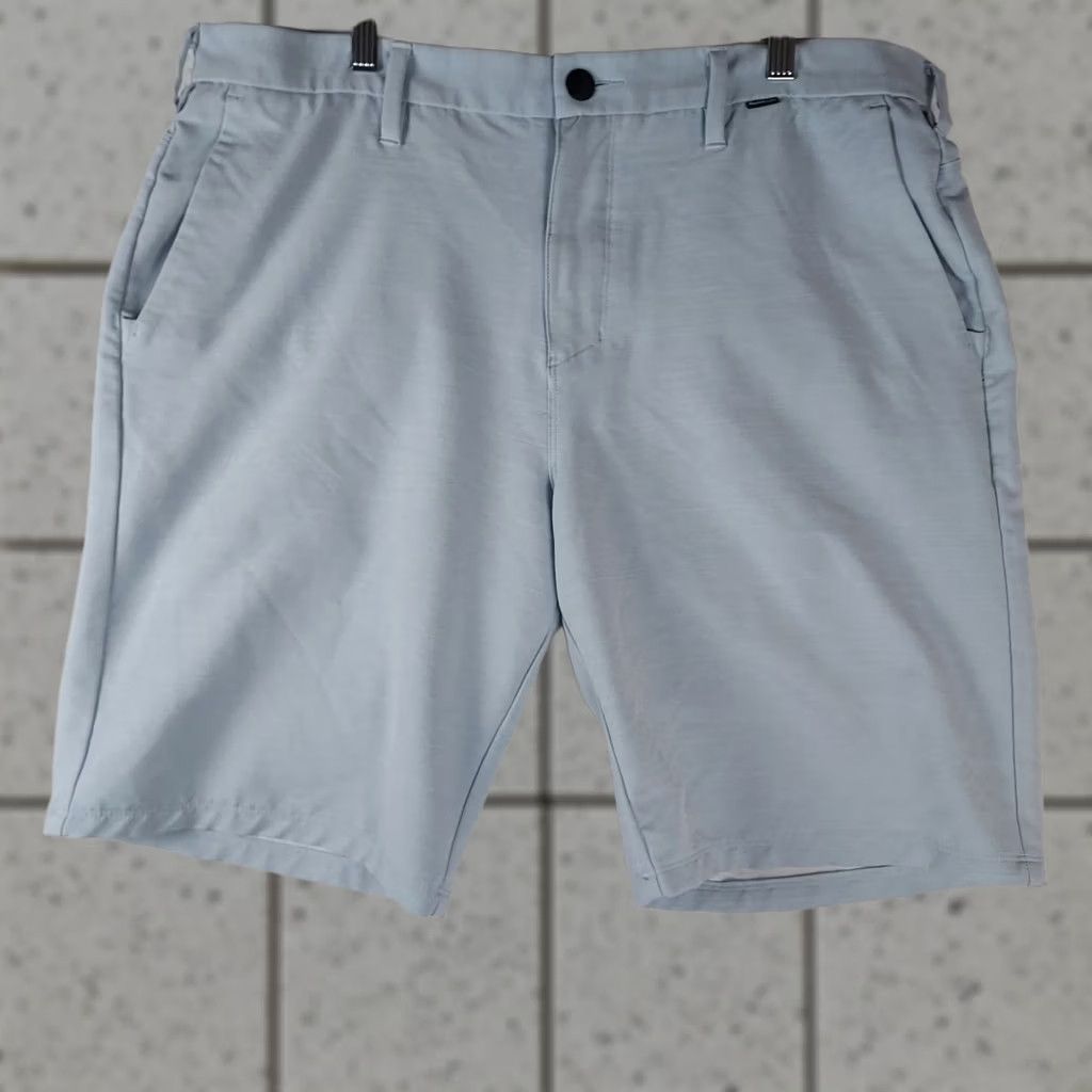 Hurley Hurley Men’s 36 Nike Dri-FIT Gray Stretch Hybrid Golf Surf Shorts Shirt? Size US 36 / EU 52 - 1 Thumbnail