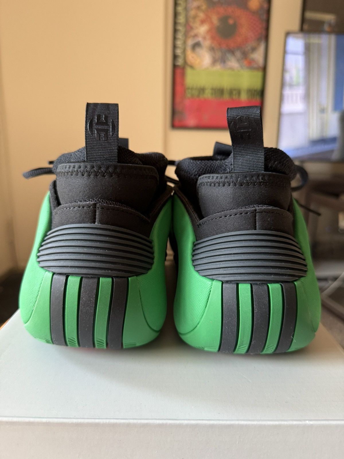 Adidas Harden Vol. 8 'Luxury Green Size US 10 / EU 43 - 2 Thumbnail