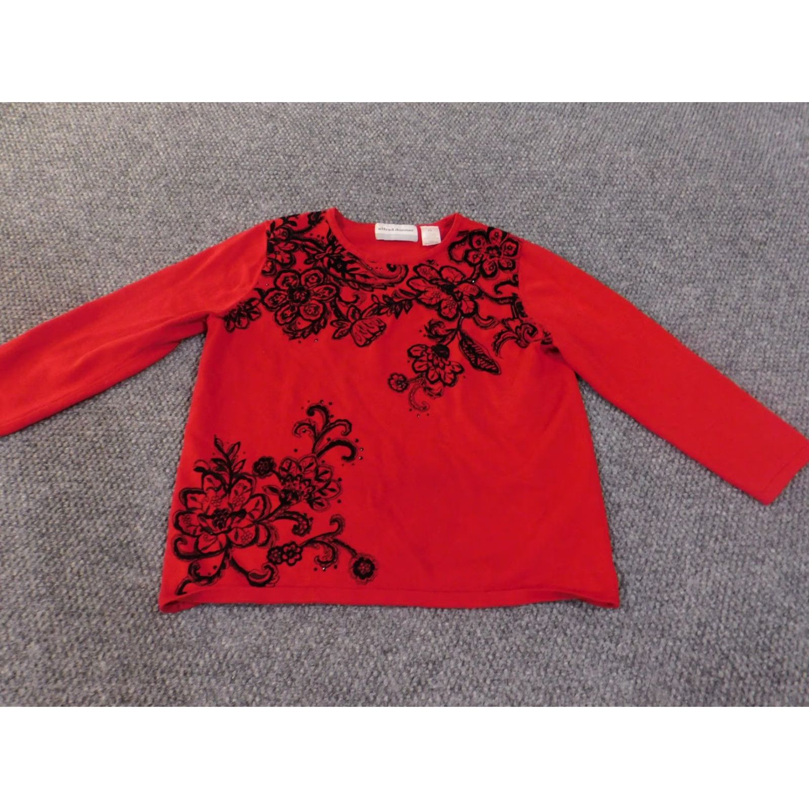 Vintage VINTAGE Alfred Dunner Sweater Womens Petite Small Red Black Floral Print Long Sleeve Top Size S / US 4 / IT 40 - 3 Thumbnail