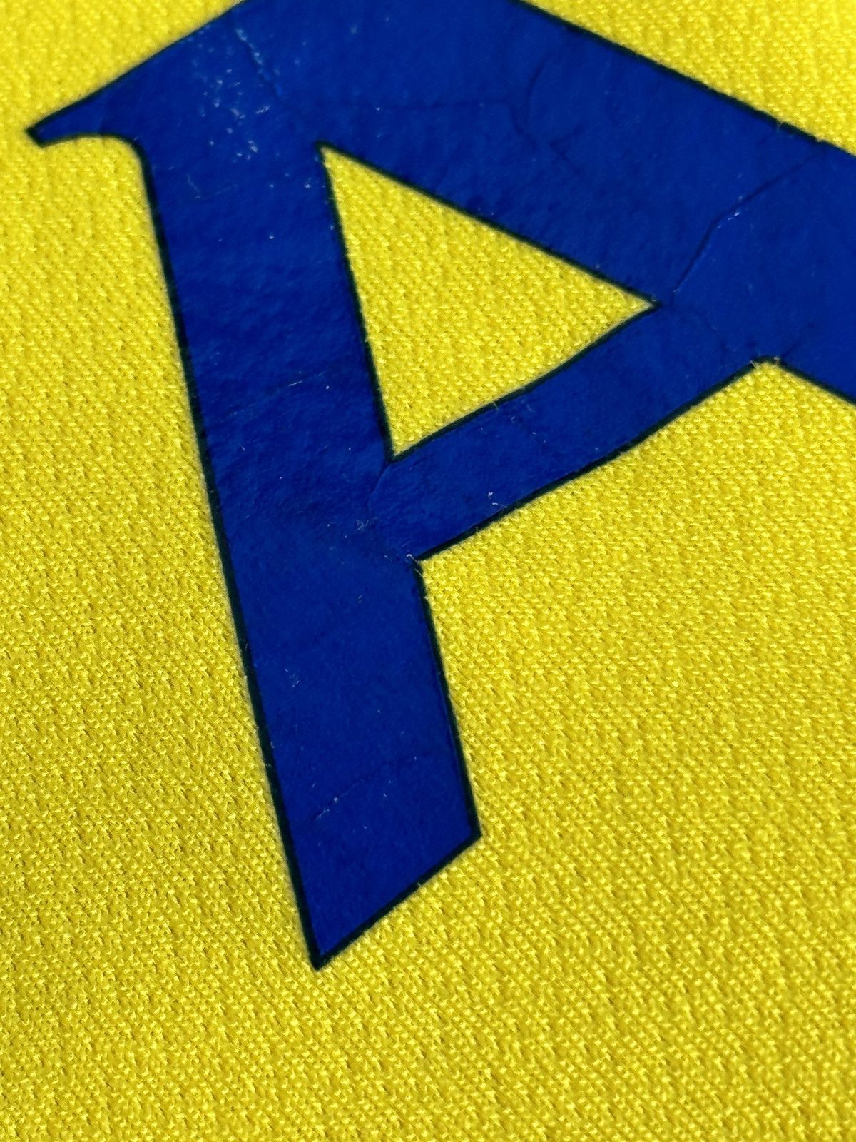 Errea Norwich City 13/14 Home Football Jersey Size US S / EU 44-46 / 1 - 9 Thumbnail