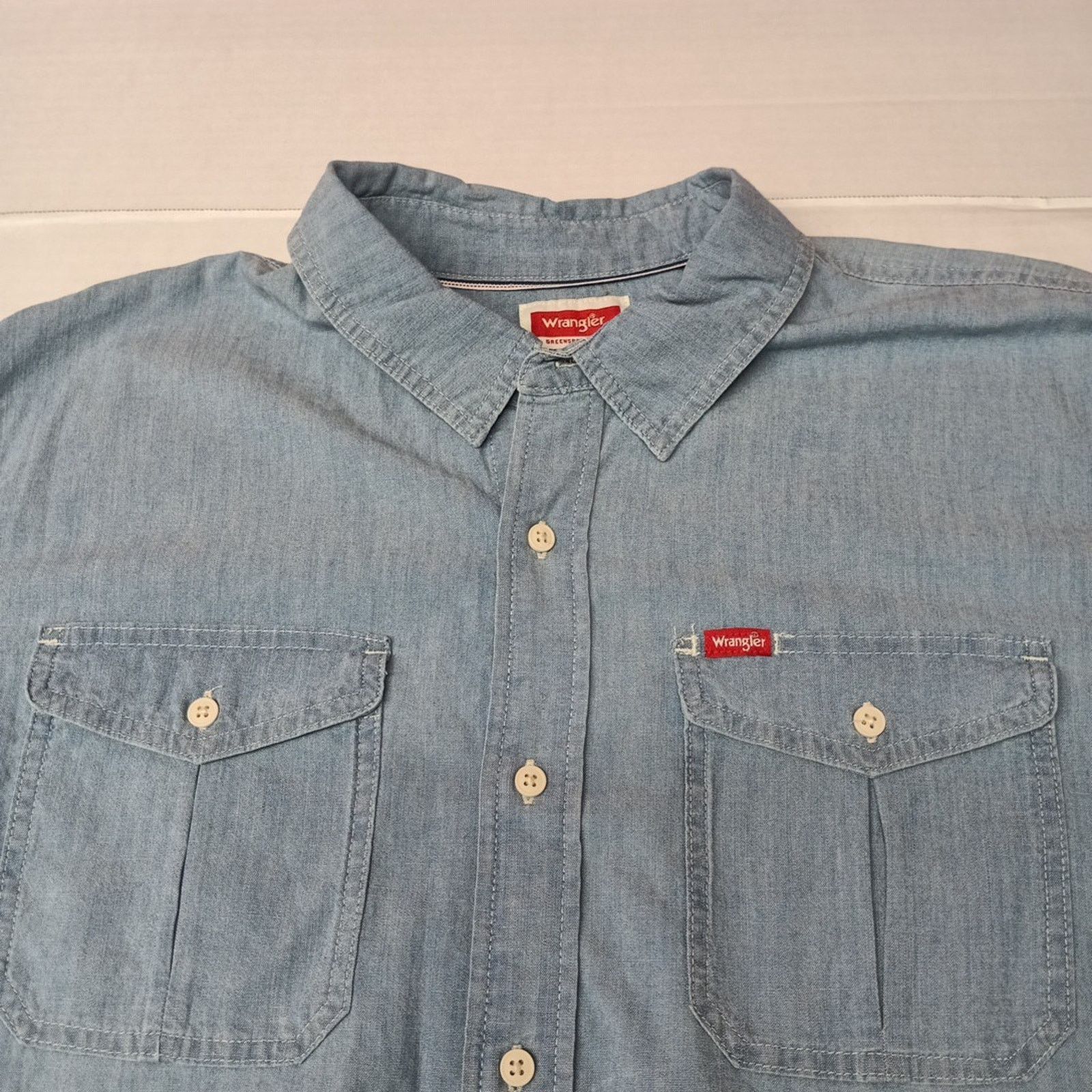 Wrangler Wrangler Mens Relaxed Fit Woven Button Up Shirt Size XL Blue Size US XL / EU 56 / 4 - 2 Thumbnail