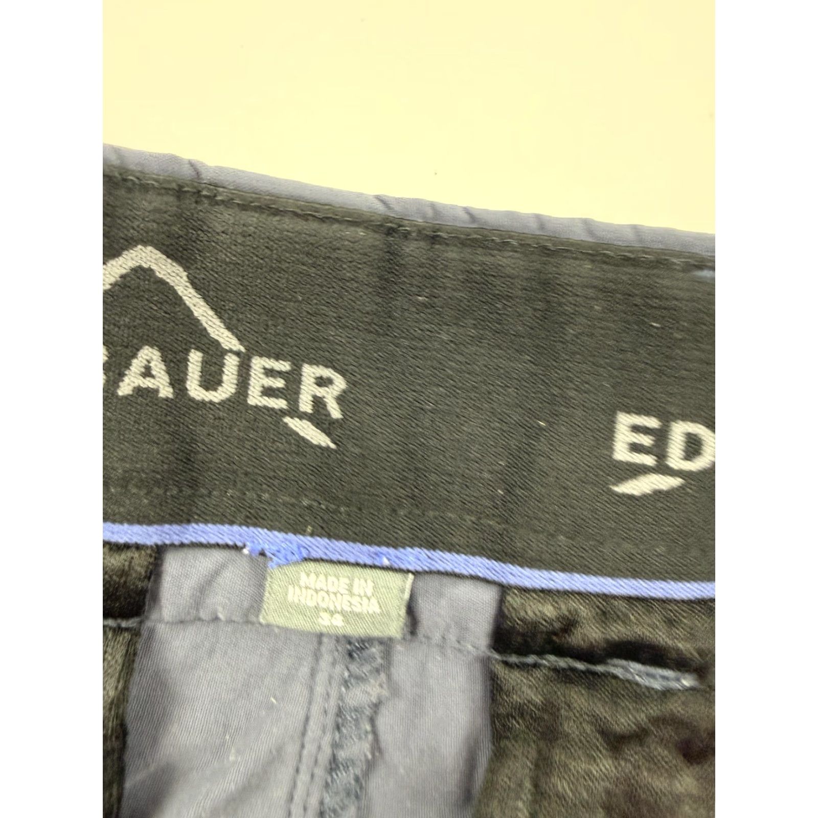Eddie Bauer Eddie Bauer Shorts Mens 34 Blue Cargo Stretch Nylon Belted Inseam 11in Outdoor Size US 34 / EU 50 - 7 Thumbnail