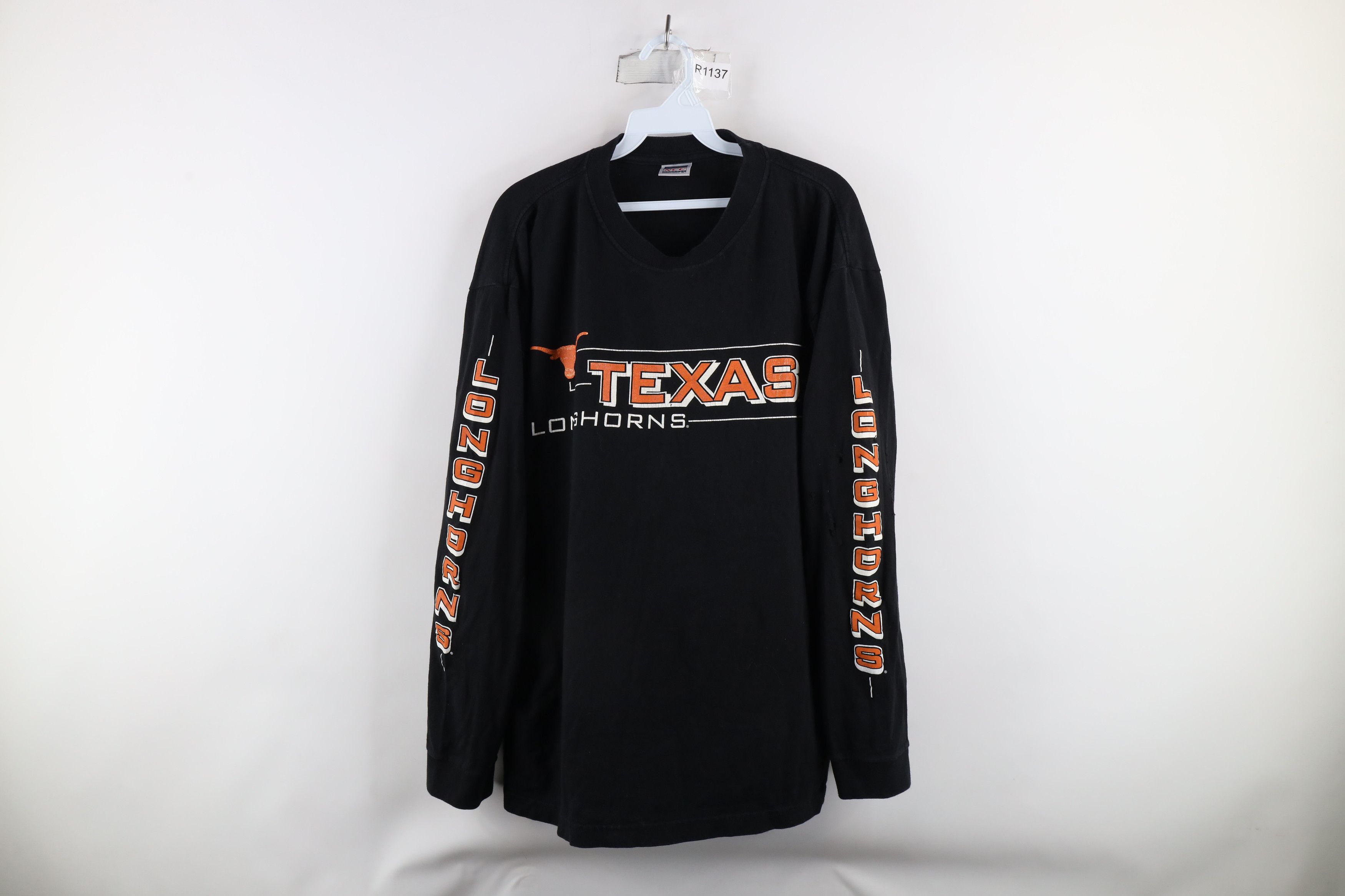 Vintage Vintage Spell Out University of Texas Long Sleeve T-Shirt Size US XL / EU 56 / 4 - 1 Thumbnail