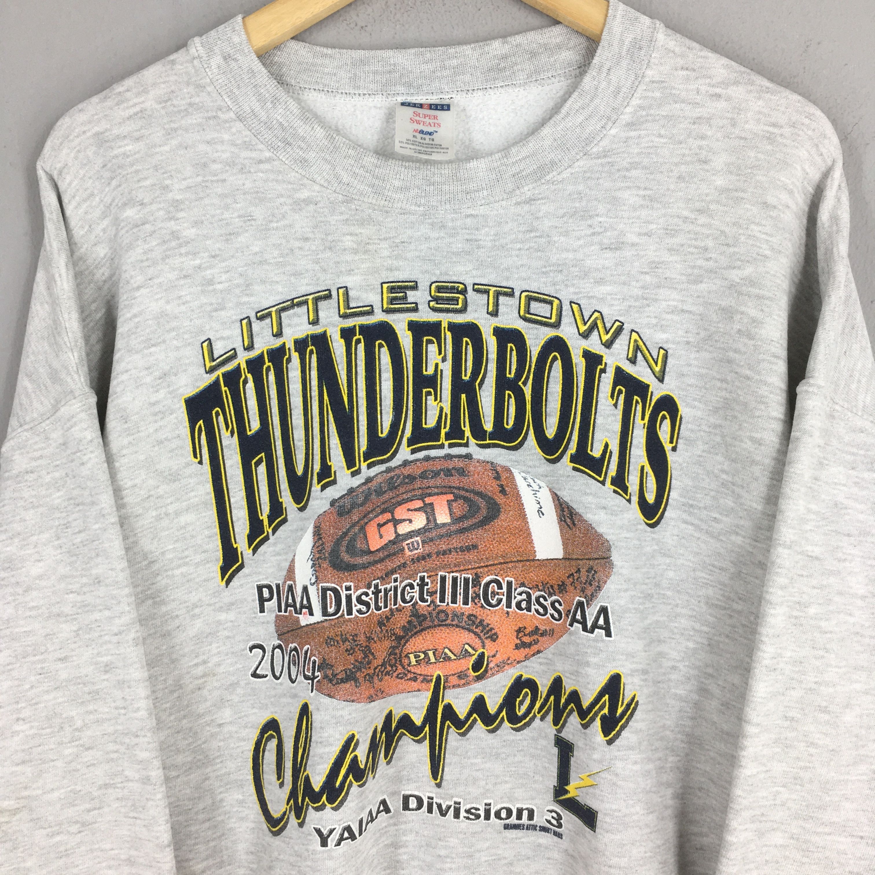 NCAA × Vintage Vintage Littlestown Thunderbolts Gray Sweatshirt XLarge Size US XL / EU 56 / 4 - 2 Thumbnail