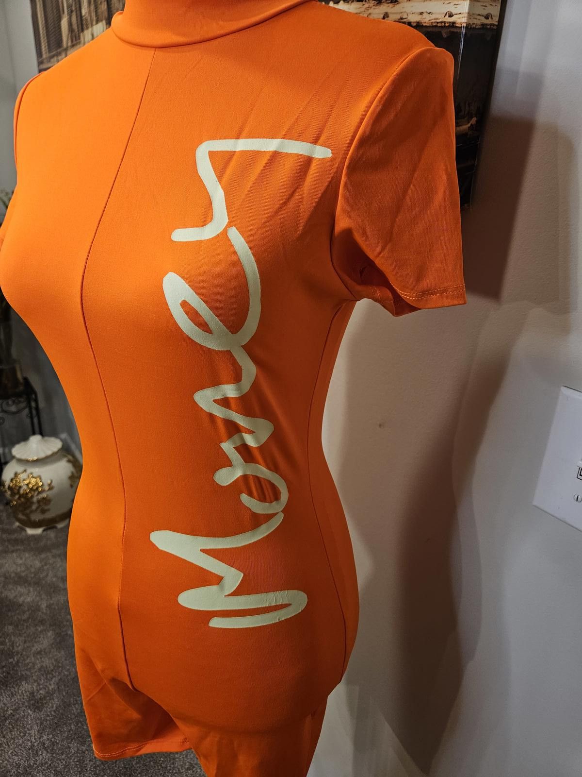 Fashion Nova Stylish Orange "Money" Graphic Bodysuit #110 Size ONE SIZE - 2 Thumbnail