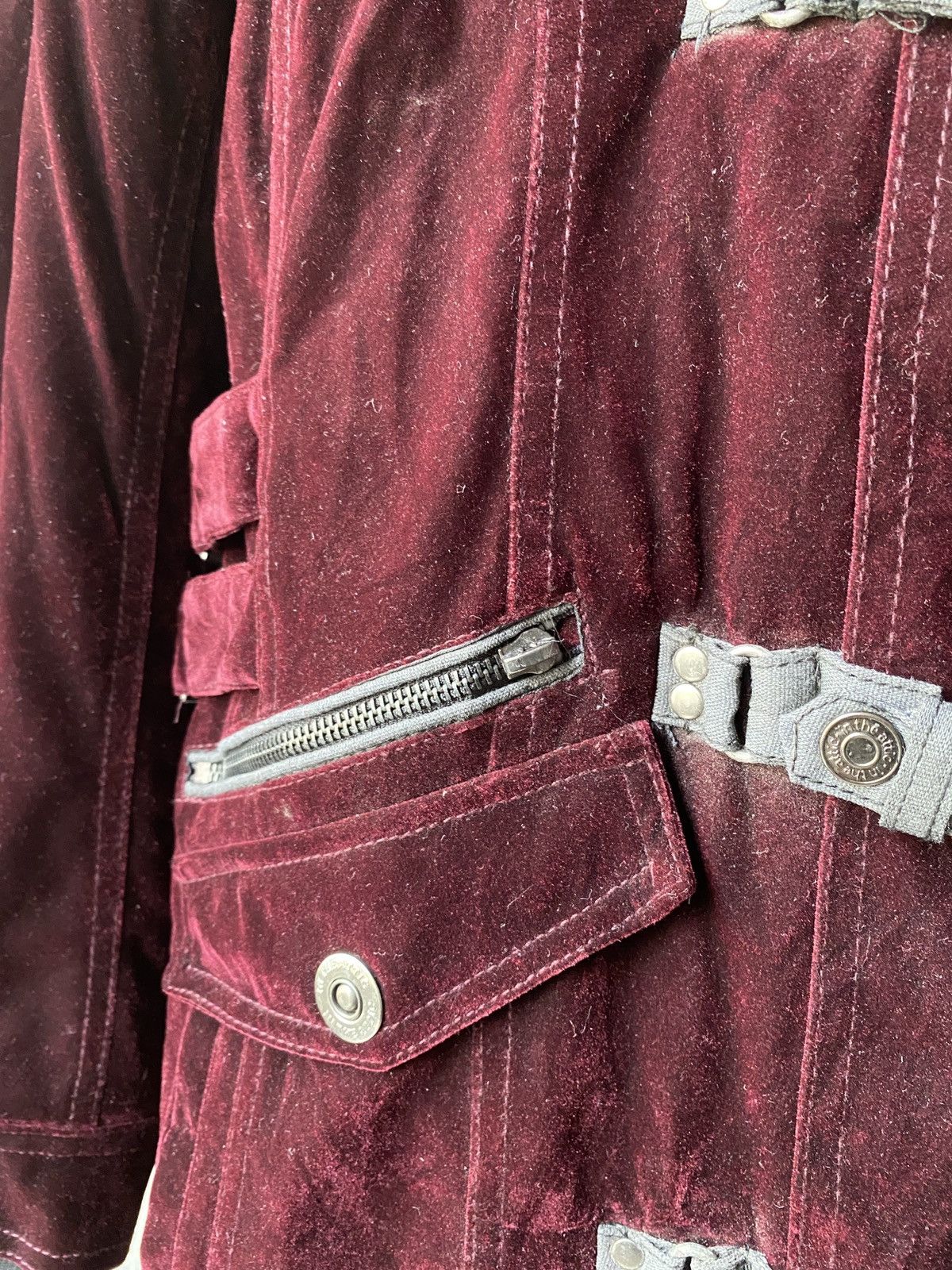 In The Attic In The Attic Red Velvet Shiny Fur Hoodie Jacket Size US M / EU 48-50 / 2 - 9 Thumbnail