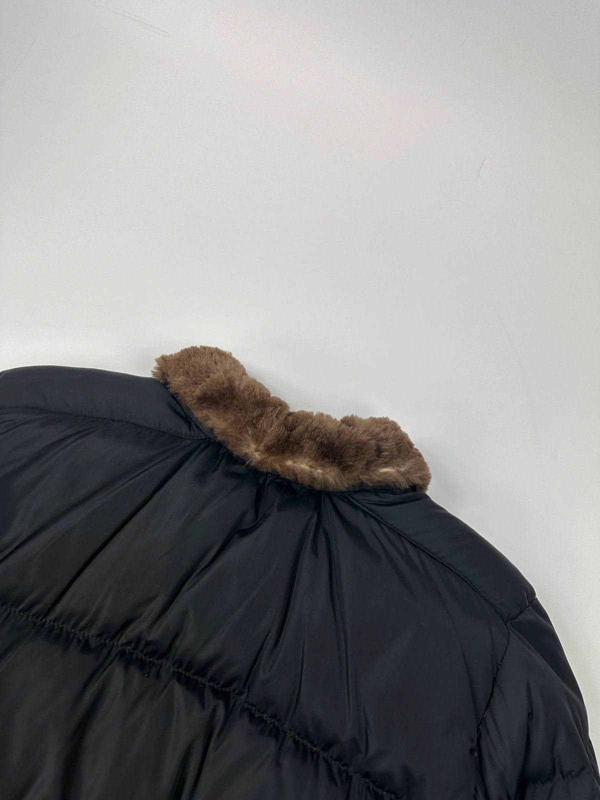 Prada Prada Milano FW1994 Black Cropped Bomber Puffer Jacket Size M / US 6-8 / IT 42-44 - 7 Thumbnail