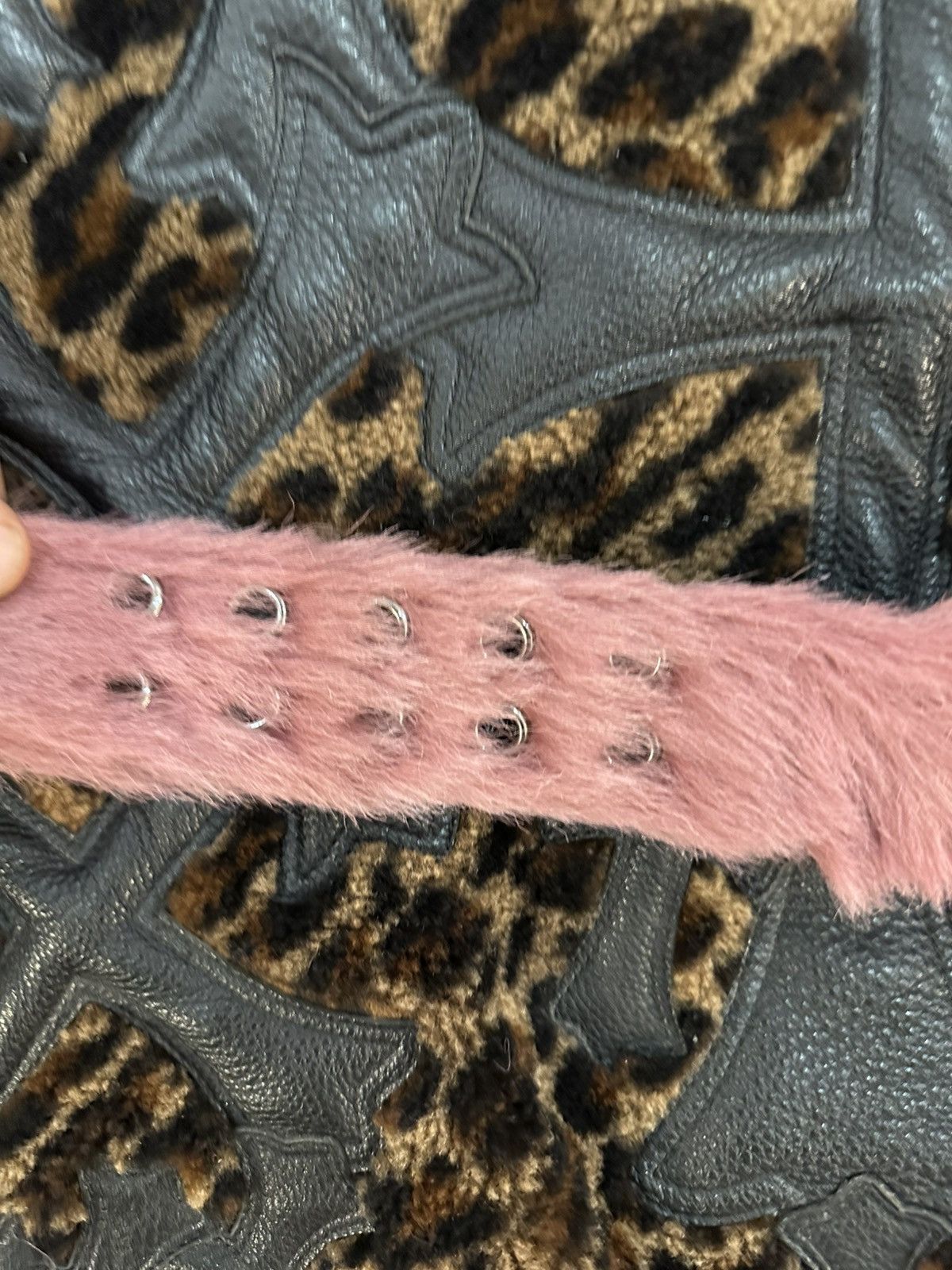 Prada Prada Archive runway pink fuzzy hair belt sz 28-31 Size ONE SIZE - 4 Thumbnail