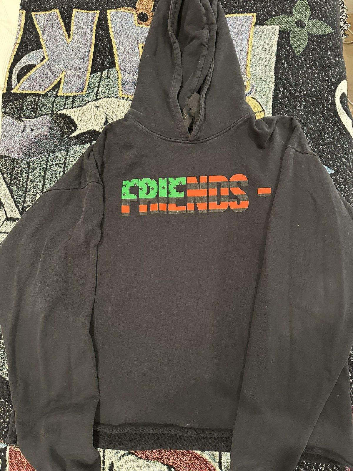 Vlone VLONE Power Friends Hoodie Size US L / EU 52-54 / 3 - 1 Thumbnail