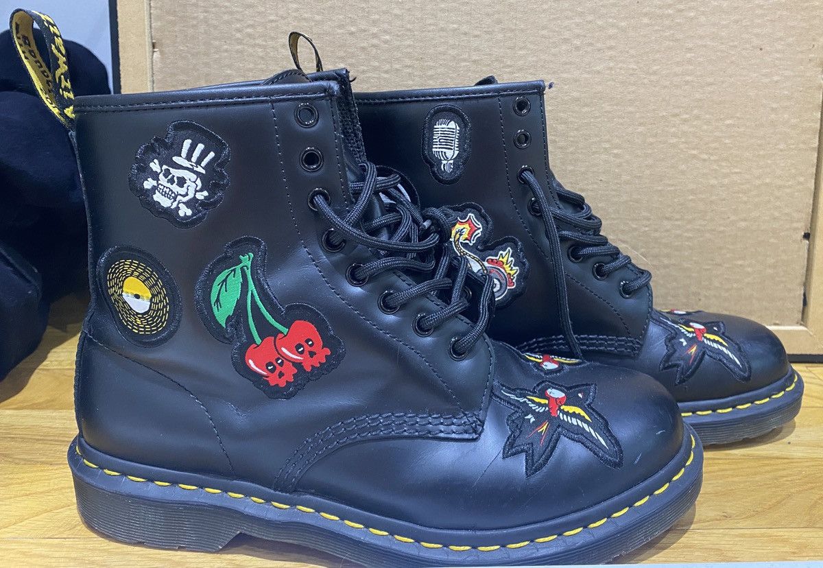 Dr. Martens Doc Marten Patch boots Size US 9 / EU 42 - 3 Thumbnail