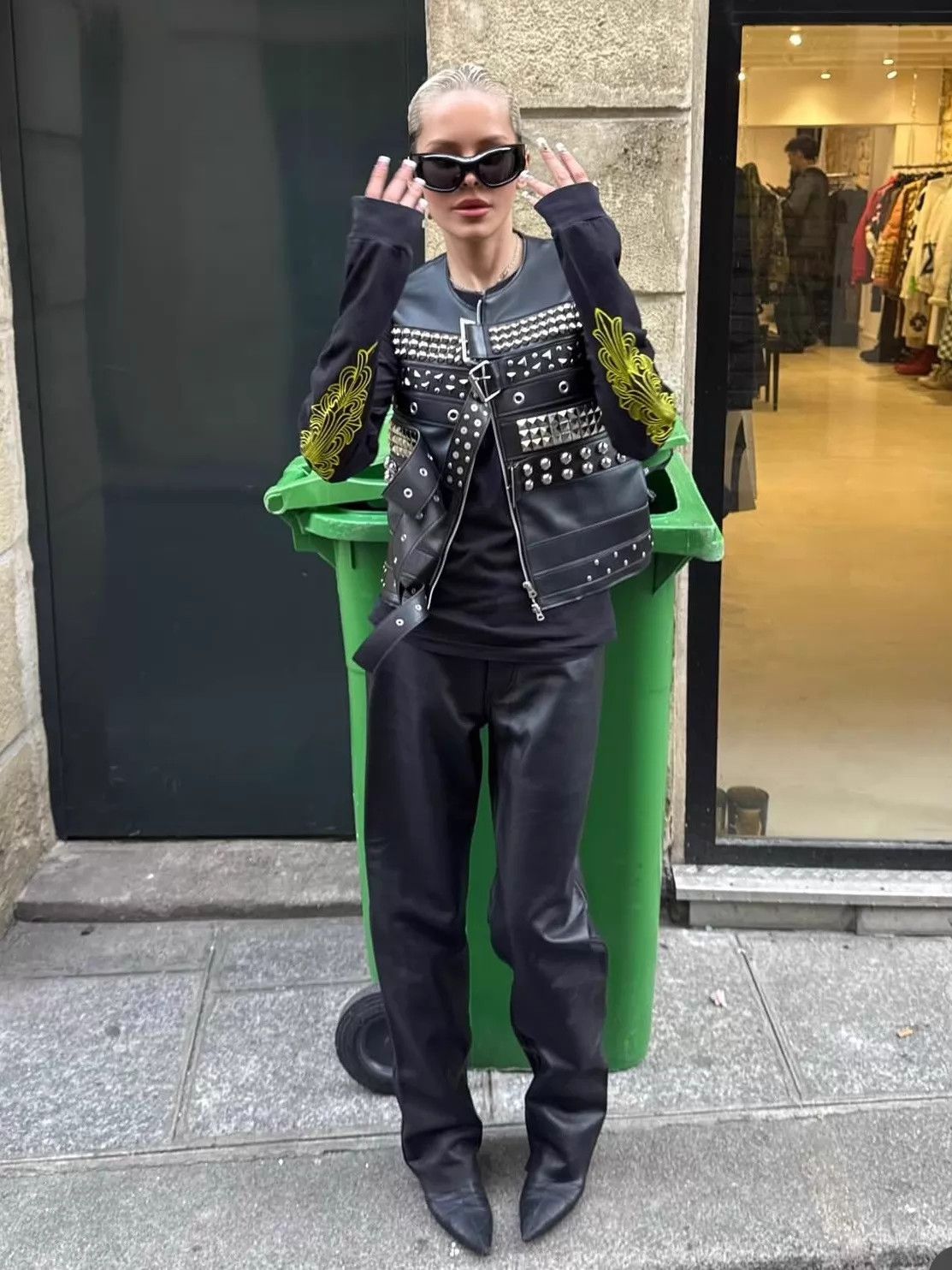 Junya Watanabe Junya Watanabe x CdG Rivet Belt Black Vest S Lil Tecca Size US S / EU 44-46 / 1 - 8 Thumbnail