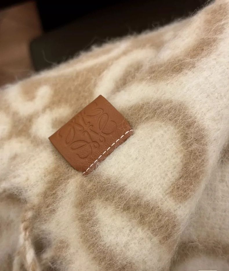 Loewe LOEWE Lamb alpaca double sided scarf camel color Size ONE SIZE - 4 Thumbnail