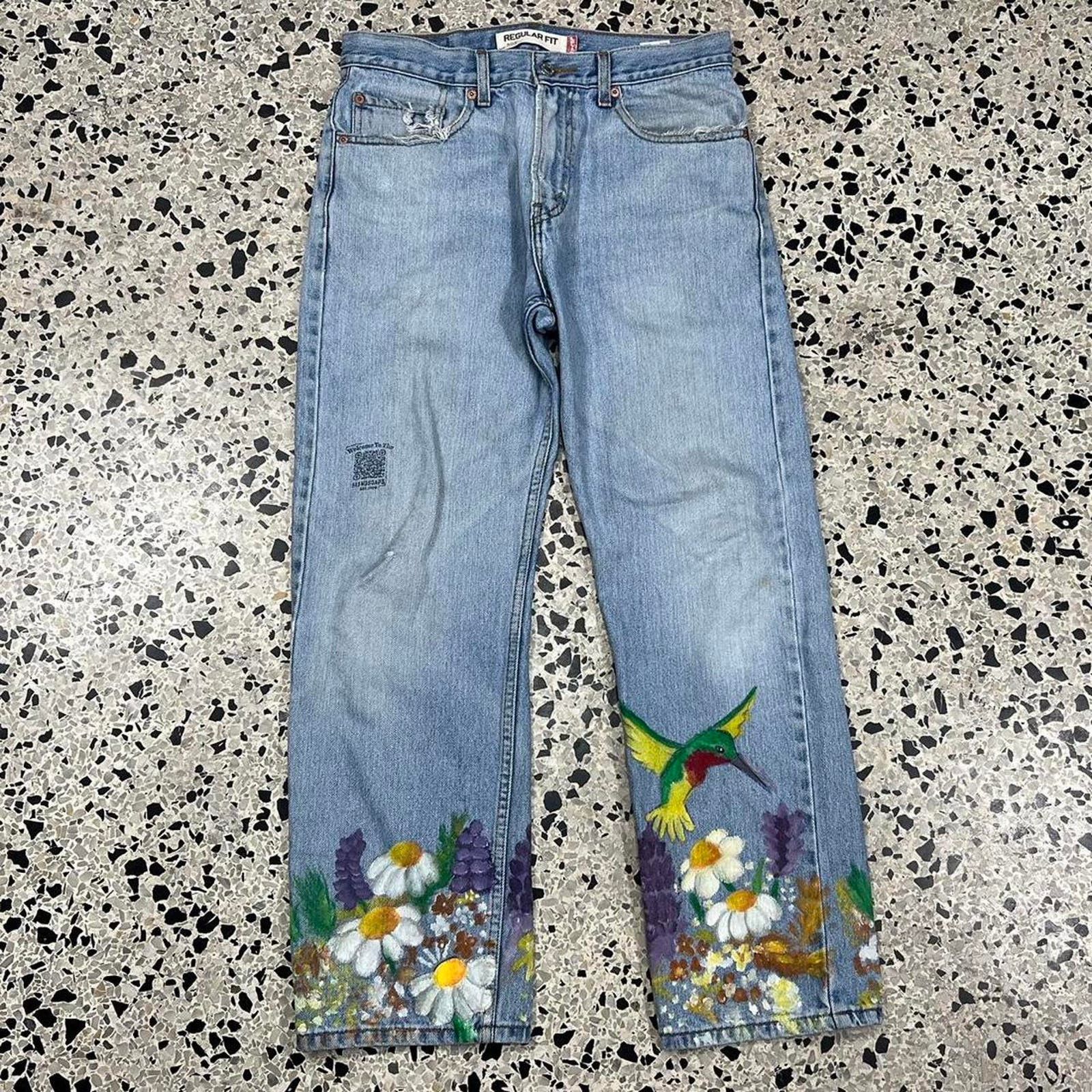 Levi's × Vintage VINTAGE Y2K LEVIS 505 HAND PAINTED HUMMINGBIRD DENIM JEANS: Size US 32 / EU 48 - 1 Thumbnail