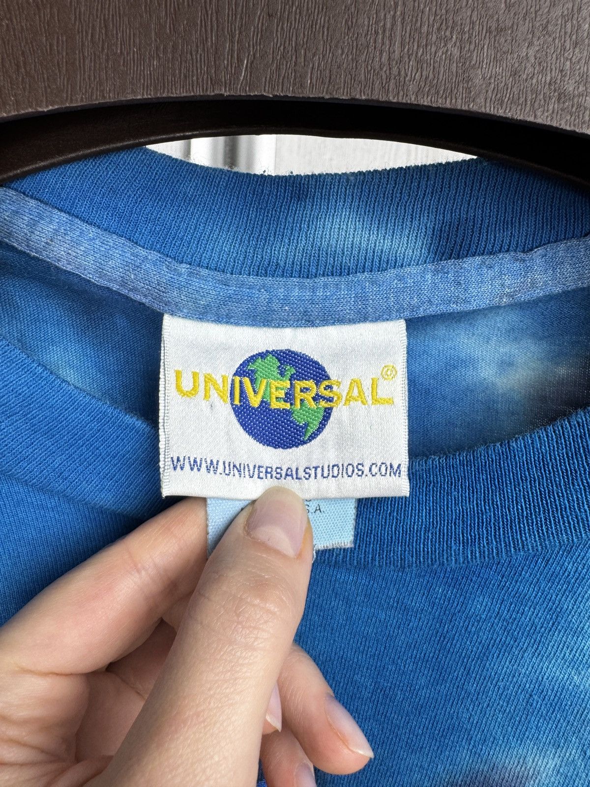 Universal Studios Vintage 1999 Captain America Universal Studios Tee USA made Size US M / EU 48-50 / 2 - 9 Thumbnail