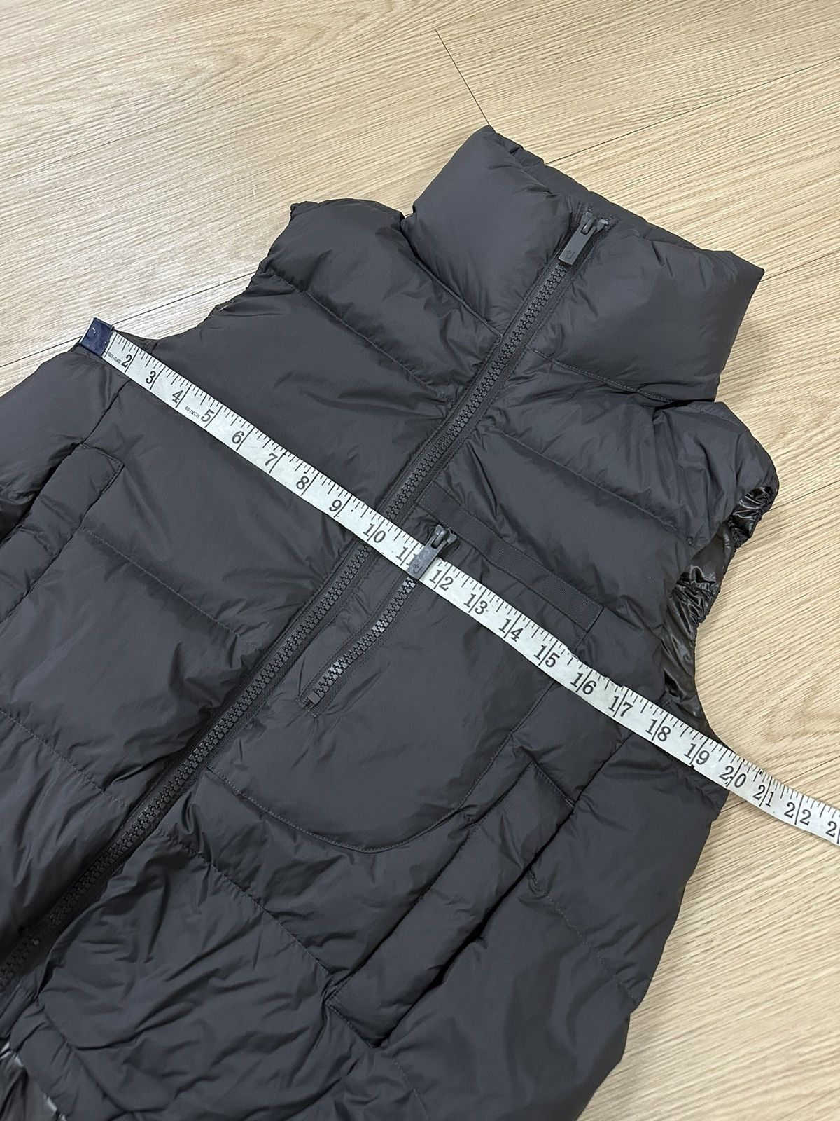 Beauty Beast × Jil Sander × Uniqlo Rare Beautiful Uniqlo X Jil Sander Light Puffer Vest Jacket Size US S / EU 44-46 / 1 - 9 Thumbnail
