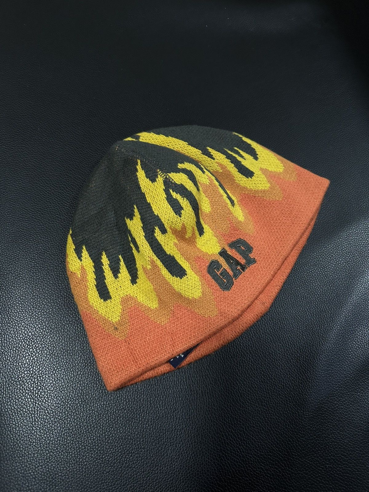 Gap Vintage Gap Flames Beanie Size ONE SIZE - 1 Thumbnail