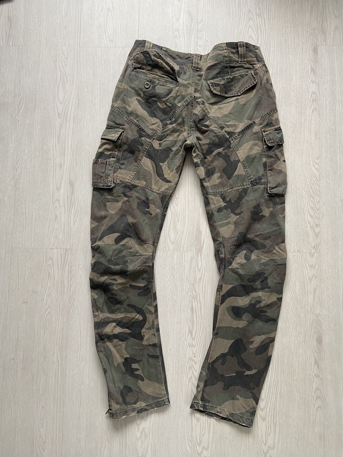 If Six Was Nine × Japanese Brand × Le Grande Bleu (L.G.B.) Vintage Y2K Tactical Double Thigh Camouflage J-Cut Pants Size US 33 - 4 Thumbnail