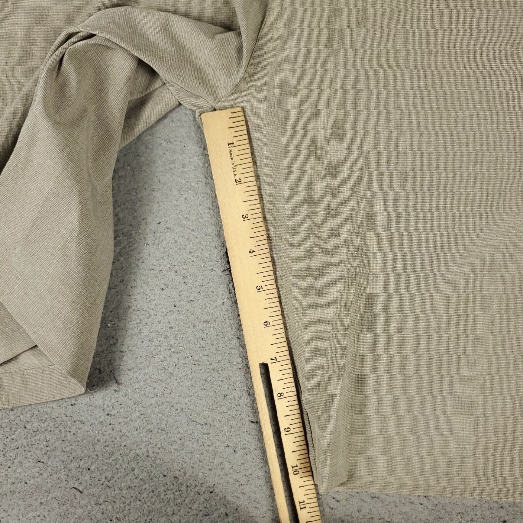 TravisMathew Travis Mathew Shorts Mens Size 42 Beige Golf Casual Flat Front Chino Stretch Pockets Inseam 10 in Size US 42 / EU 58 - 5 Thumbnail