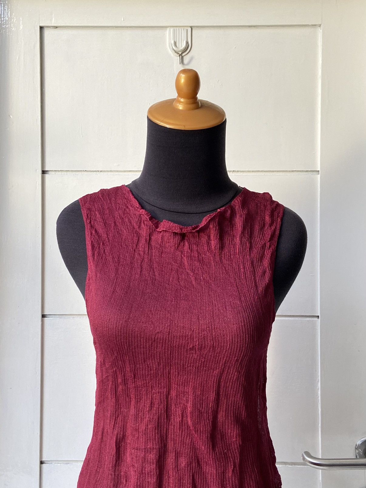 DKNY DKNY Maroon Mesh Sleeveless T-shirt Size XXS / US 00 / IT 34 - 7 Thumbnail