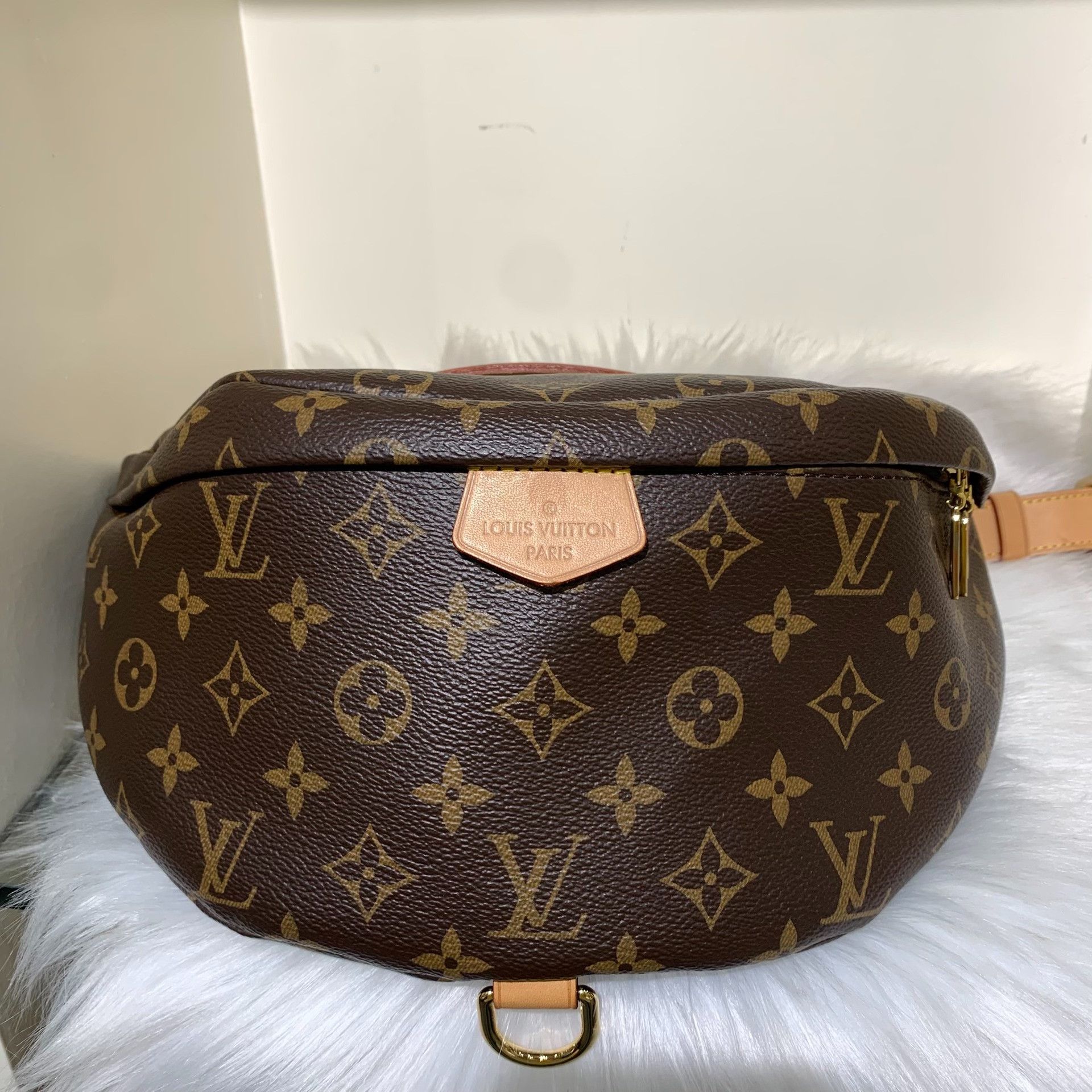 Louis Vuitton Pre-loved Bag Very good condition Size ONE SIZE - 1 Thumbnail