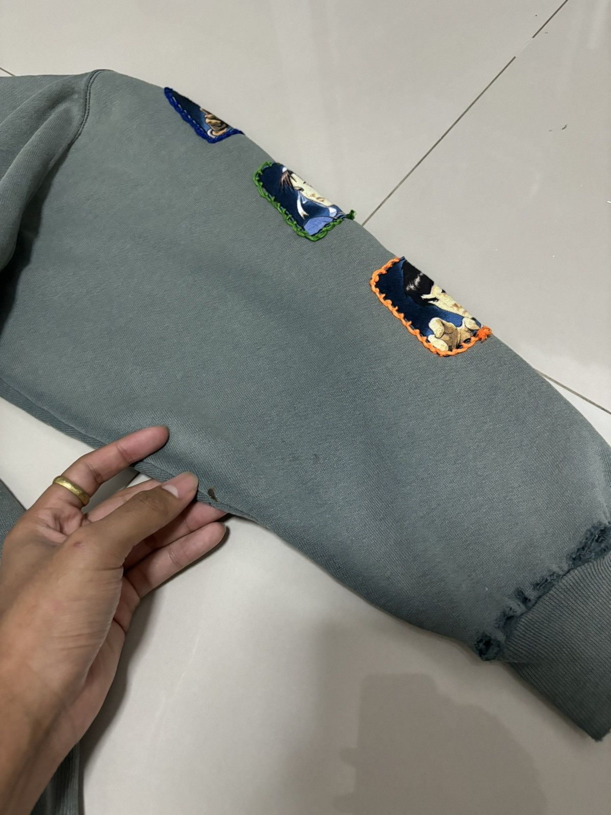 Vintage 1 of 1 Custom Freddy X Street Fighter Thrashed Sweatshirt Size US L / EU 52-54 / 3 - 14 Thumbnail