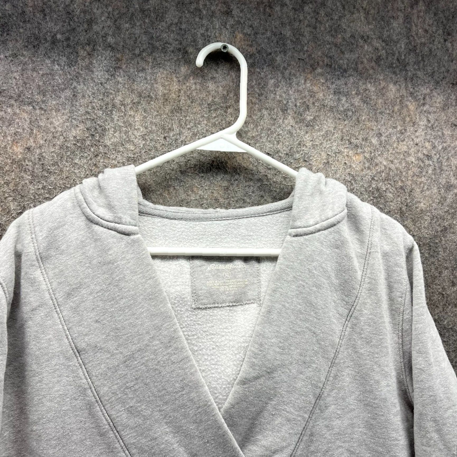 Eddie Bauer VINTAGE Eddie Bauer Sweater Womens XL Gray Fleece Hooded Cardigan Pullover Size XL / US 12-14 / IT 48-50 - 7 Thumbnail