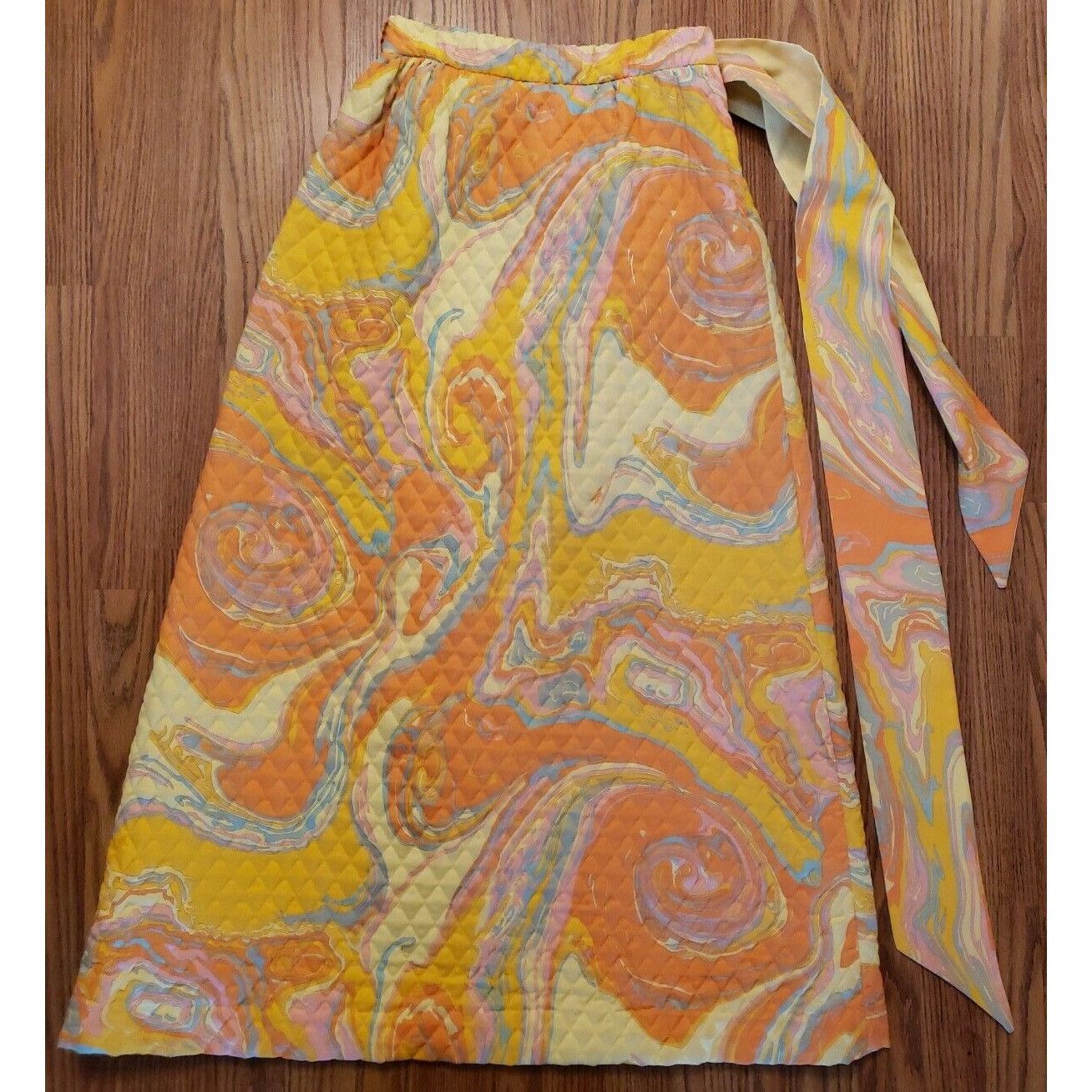 Vintage 70s Bold Orange Oil Slick Quilted Maxi Skirt Sz 10 Park East Size 27" / US 4 / IT 40 - 10 Thumbnail