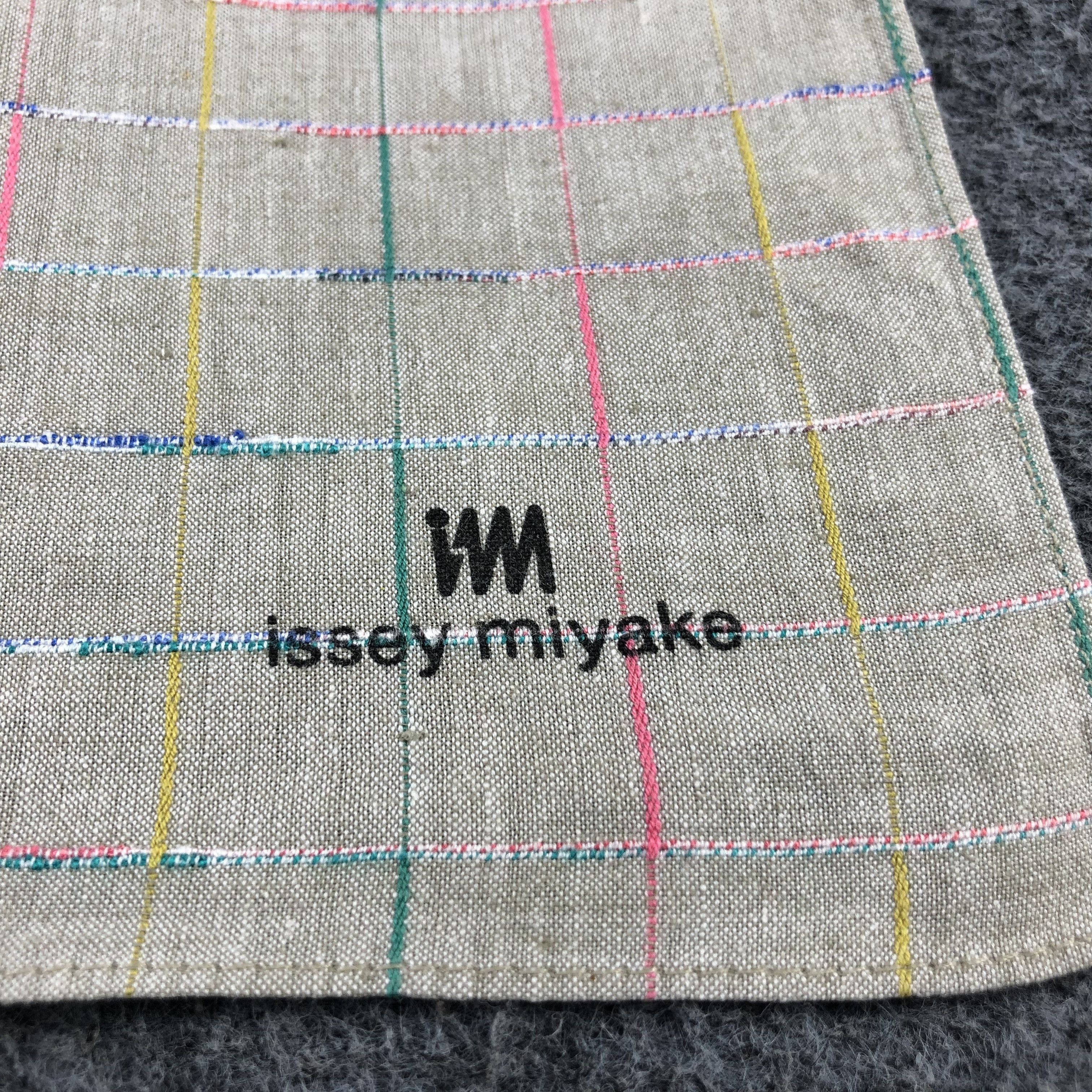 Issey Miyake Issey Miyake Handkerchief Neckerchief Bandana H1439 Size ONE SIZE - 3 Thumbnail