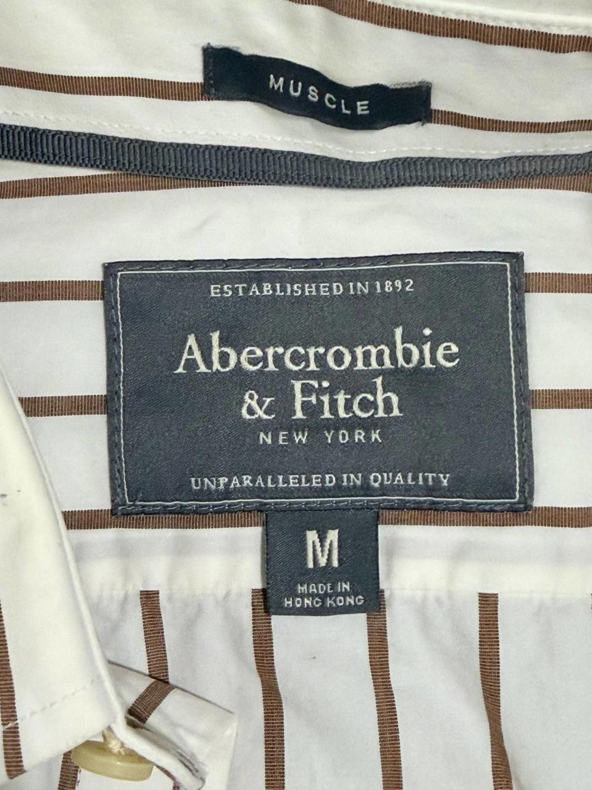 Abercrombie & Fitch Abercrombie & Fitch "Muscle" Striped Button-Up L/S Sz Medium Size US M / EU 48-50 / 2 - 3 Thumbnail