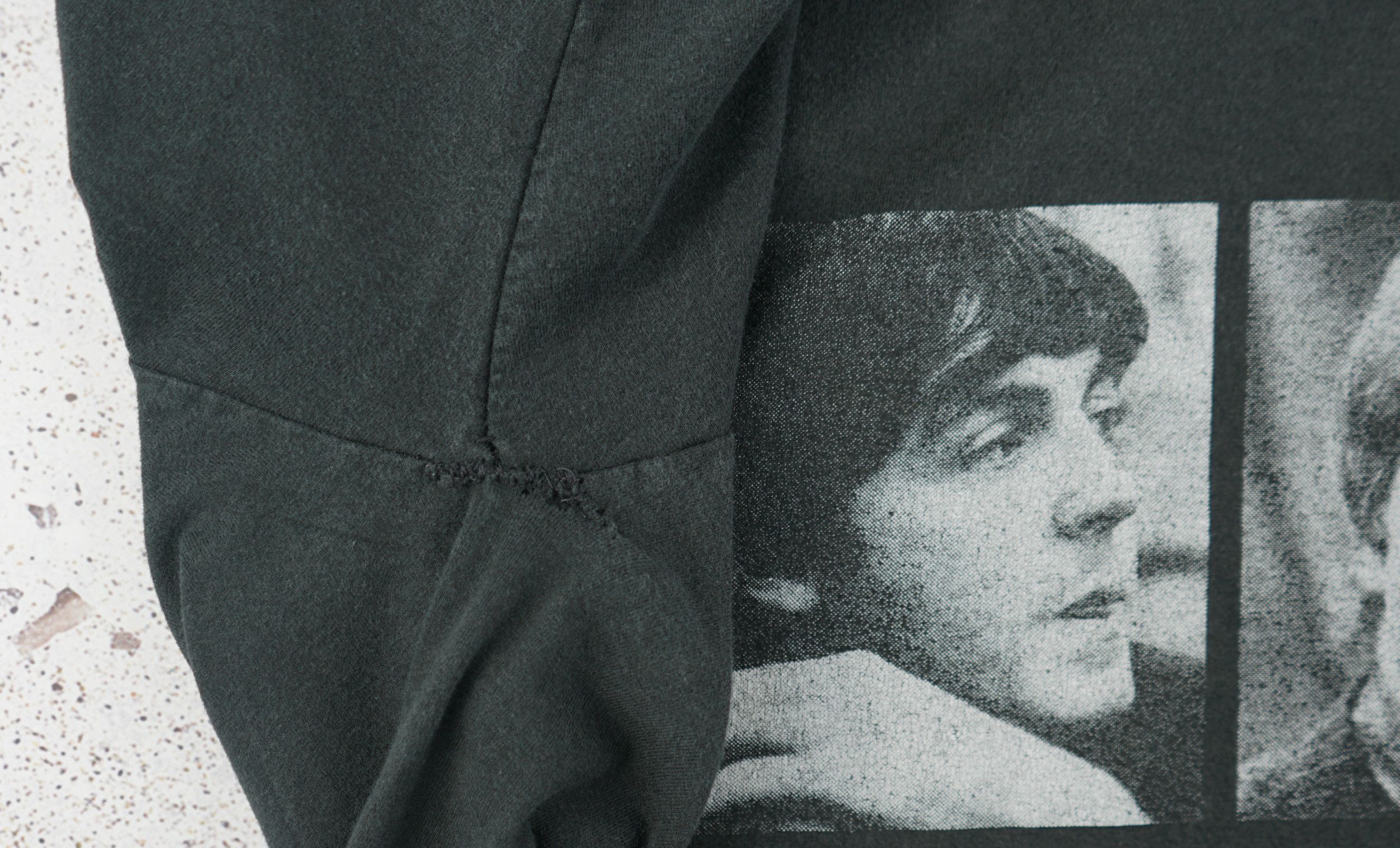Band Tees × Vintage Vintage 90s The Beatles T Shirt Size US L / EU 52-54 / 3 - 3 Thumbnail