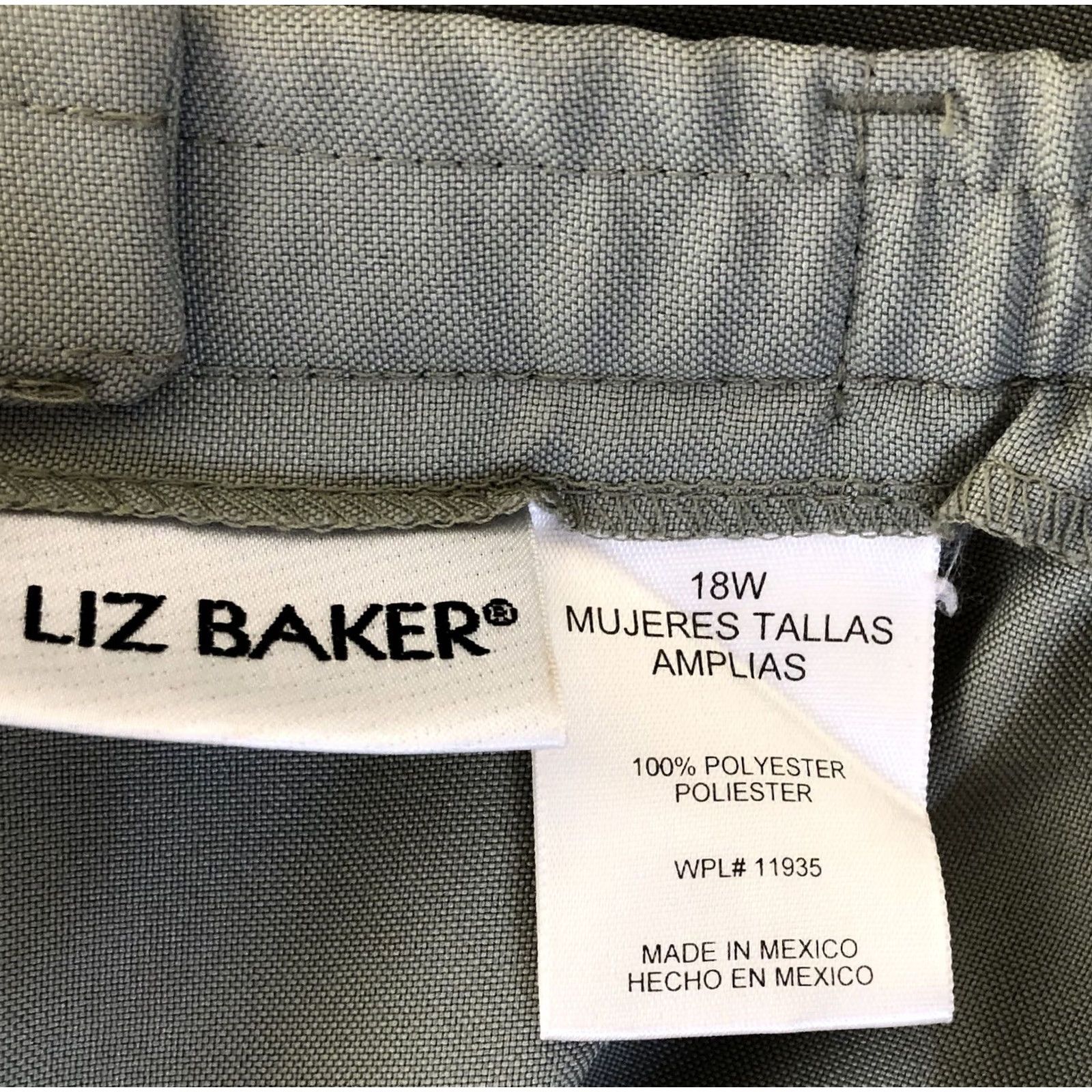Vintage Liz Baker Straight Midi Skirt 18W Green Slit Pockets 36"W 36"W Career Office Women Skirt 18W Green XS? Size 40" / US 18 - 4 Thumbnail