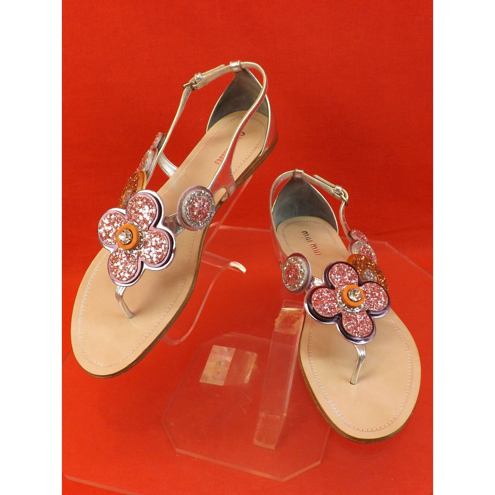 Miu Miu SILVER LEATHER GLITTER FLOWERS THONG FLATS SANDALS 39.5 Size US 9.5 / IT 39.5 - 8 Thumbnail